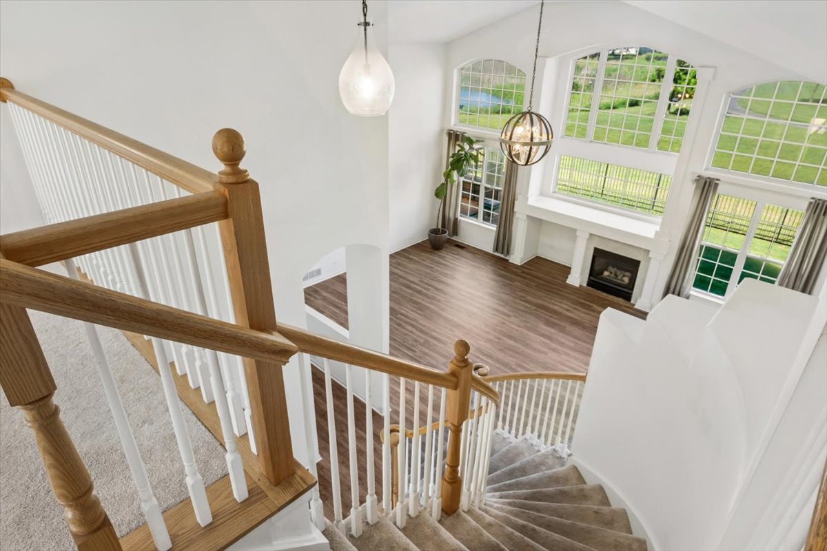 6623 Majestic Way