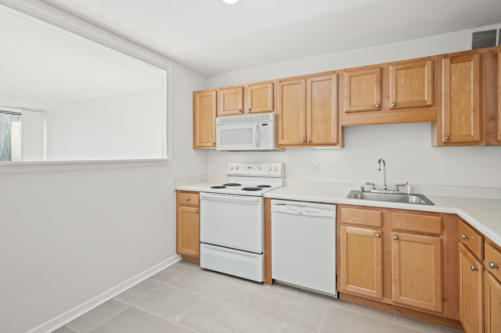211 E Ohio Street Unit: 2419