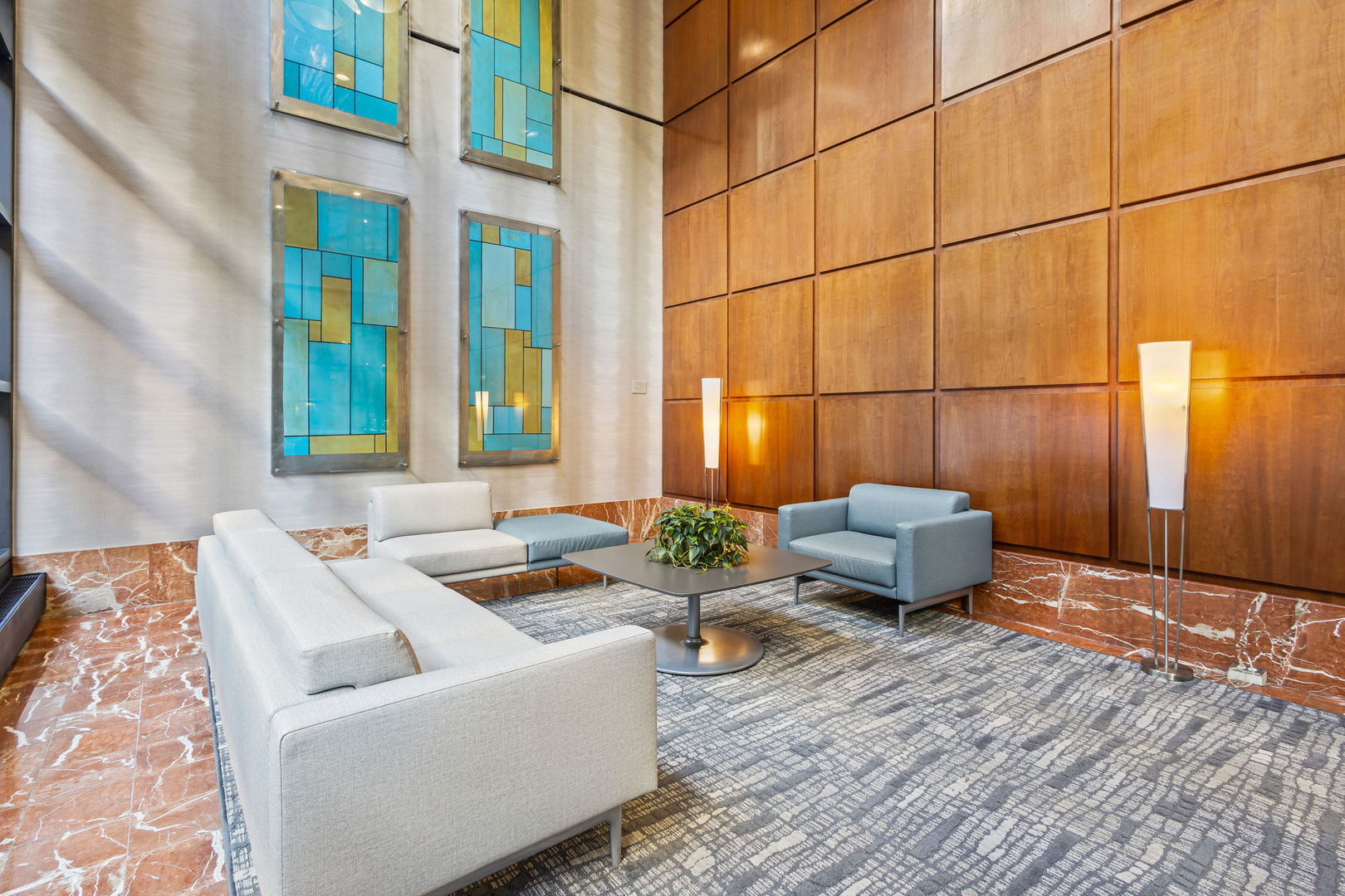 211 E Ohio Street Unit: 2419