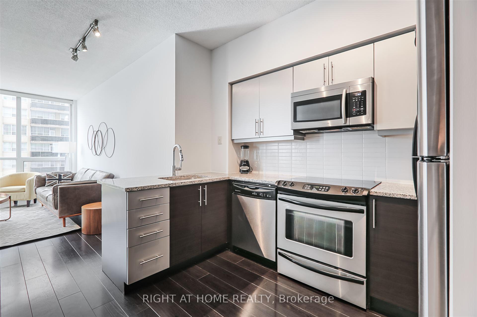83 Redpath Avenue 908, Toronto C10 Unit: 908