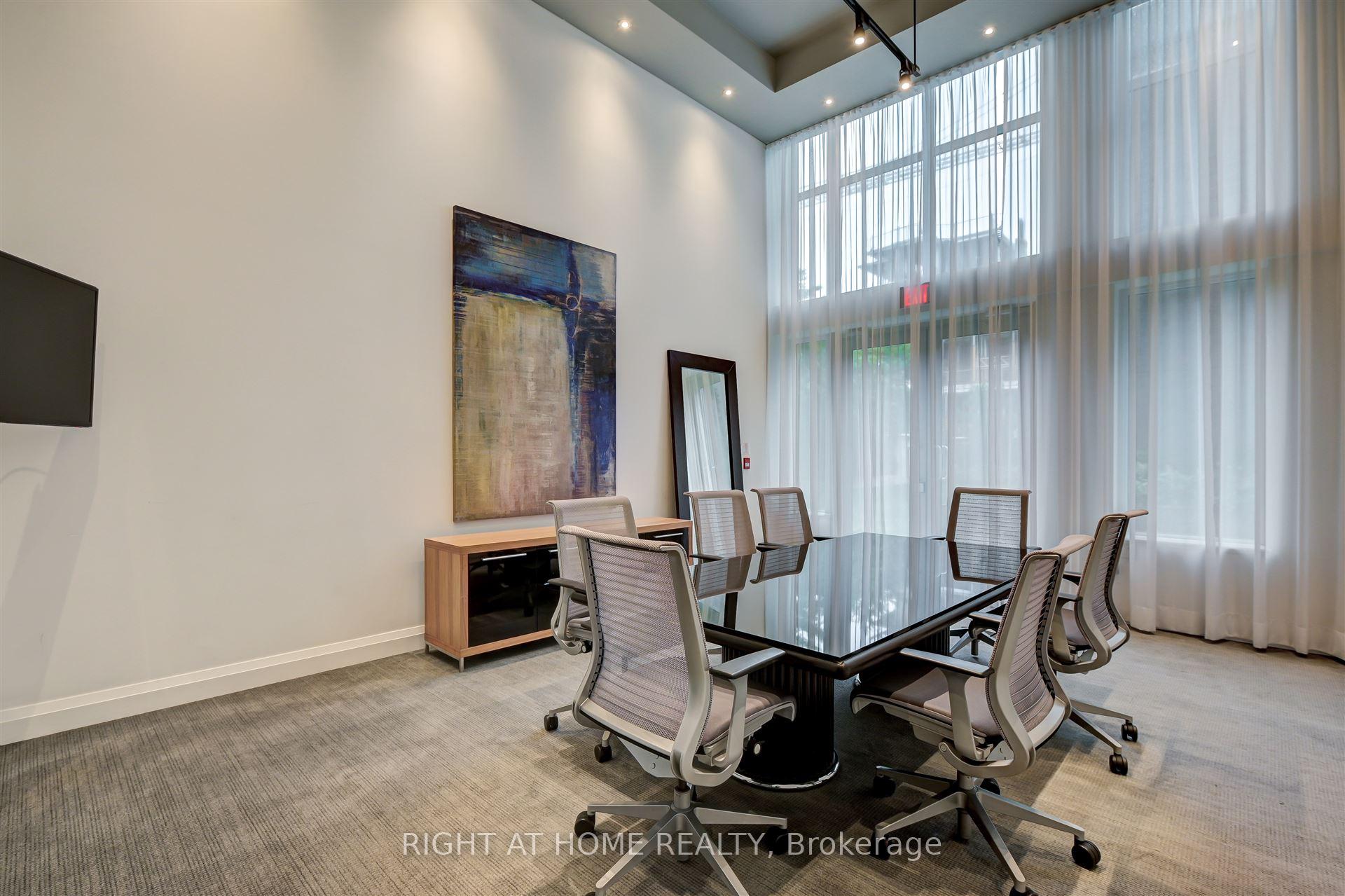 83 Redpath Avenue 908, Toronto C10 Unit: 908