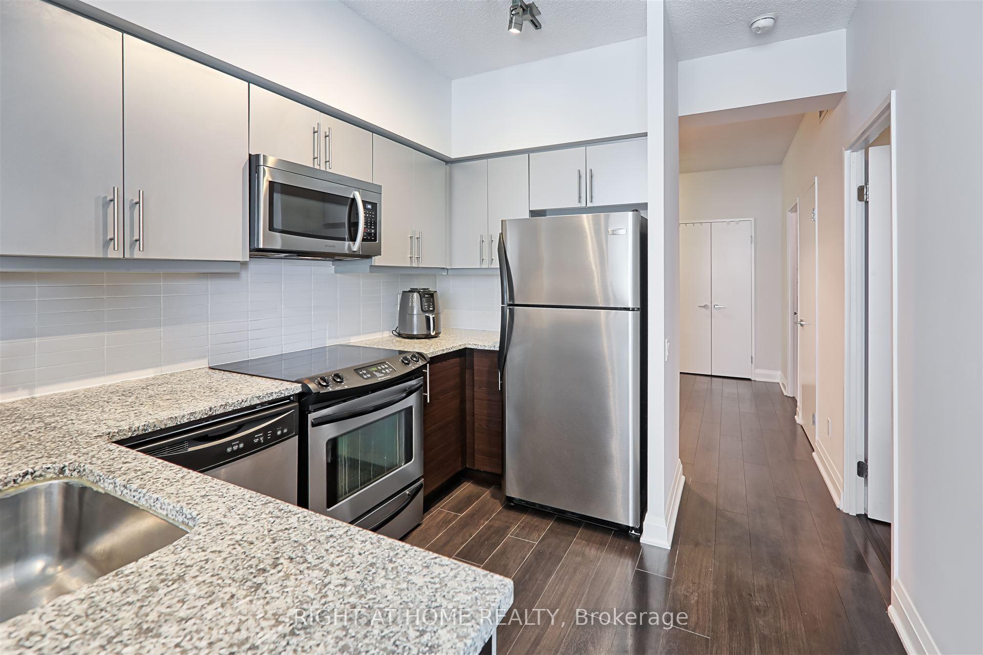 83 Redpath Avenue 908, Toronto C10 Unit: 908