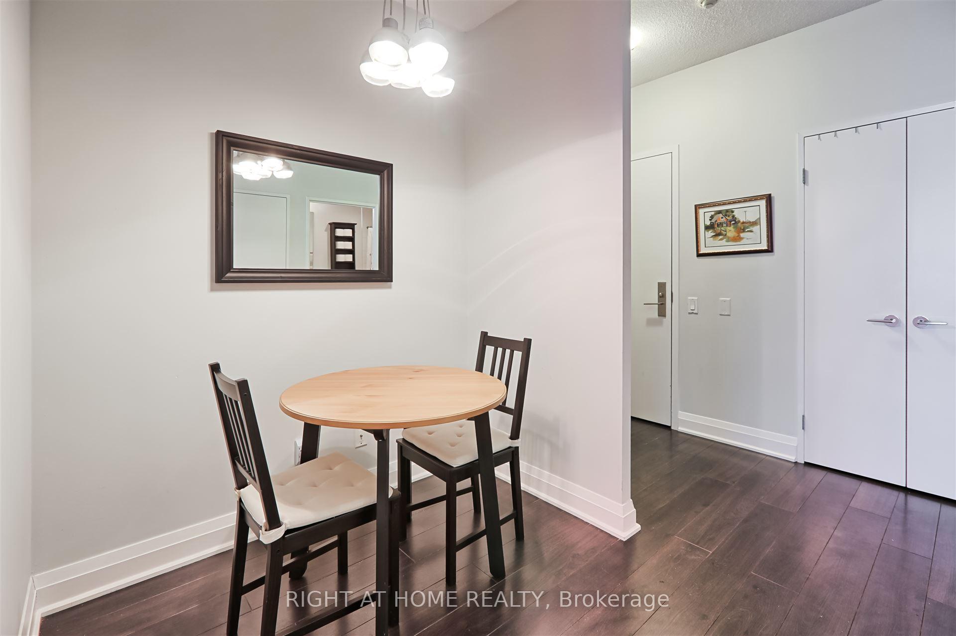 83 Redpath Avenue 908, Toronto C10 Unit: 908