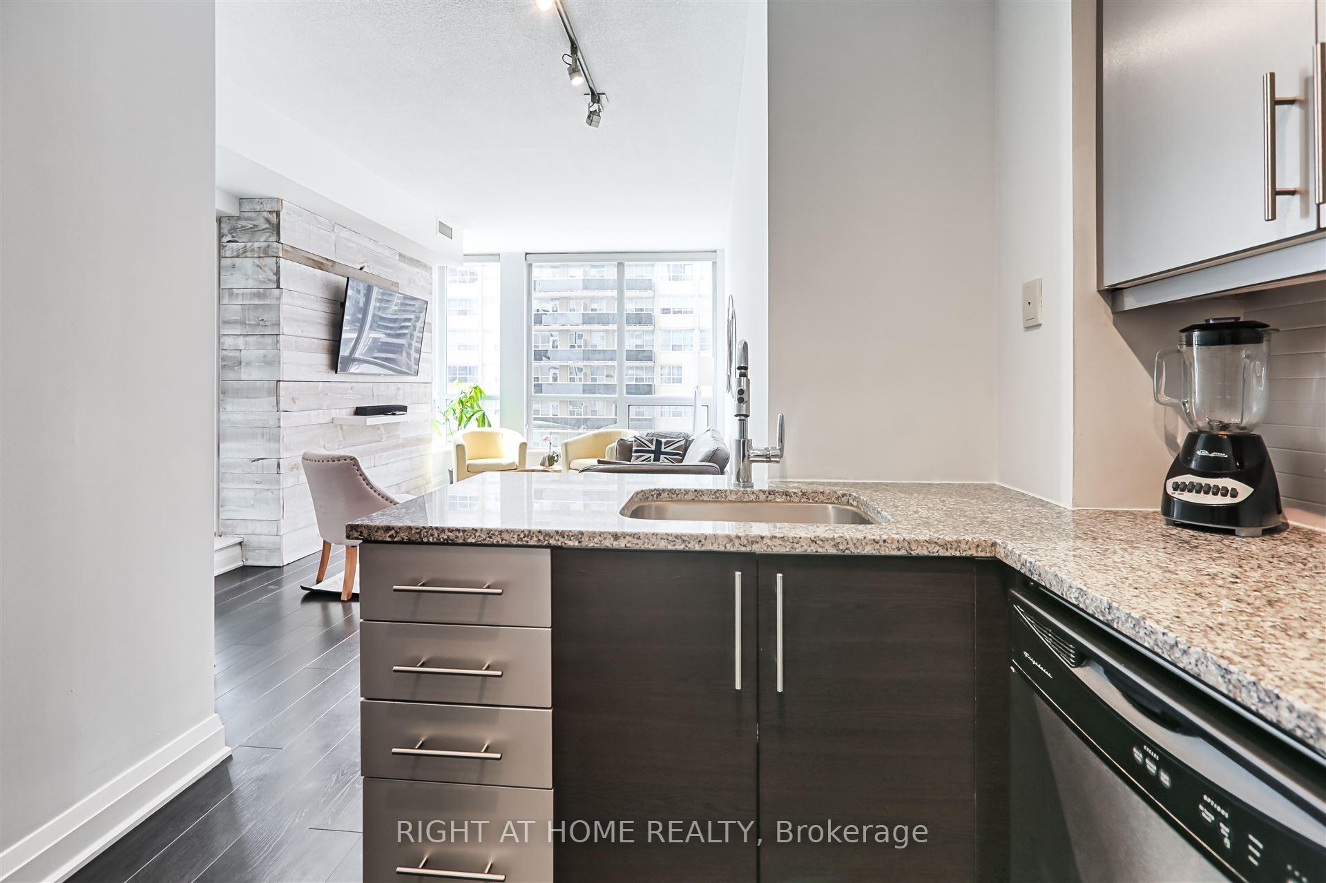 83 Redpath Avenue 908, Toronto C10 Unit: 908