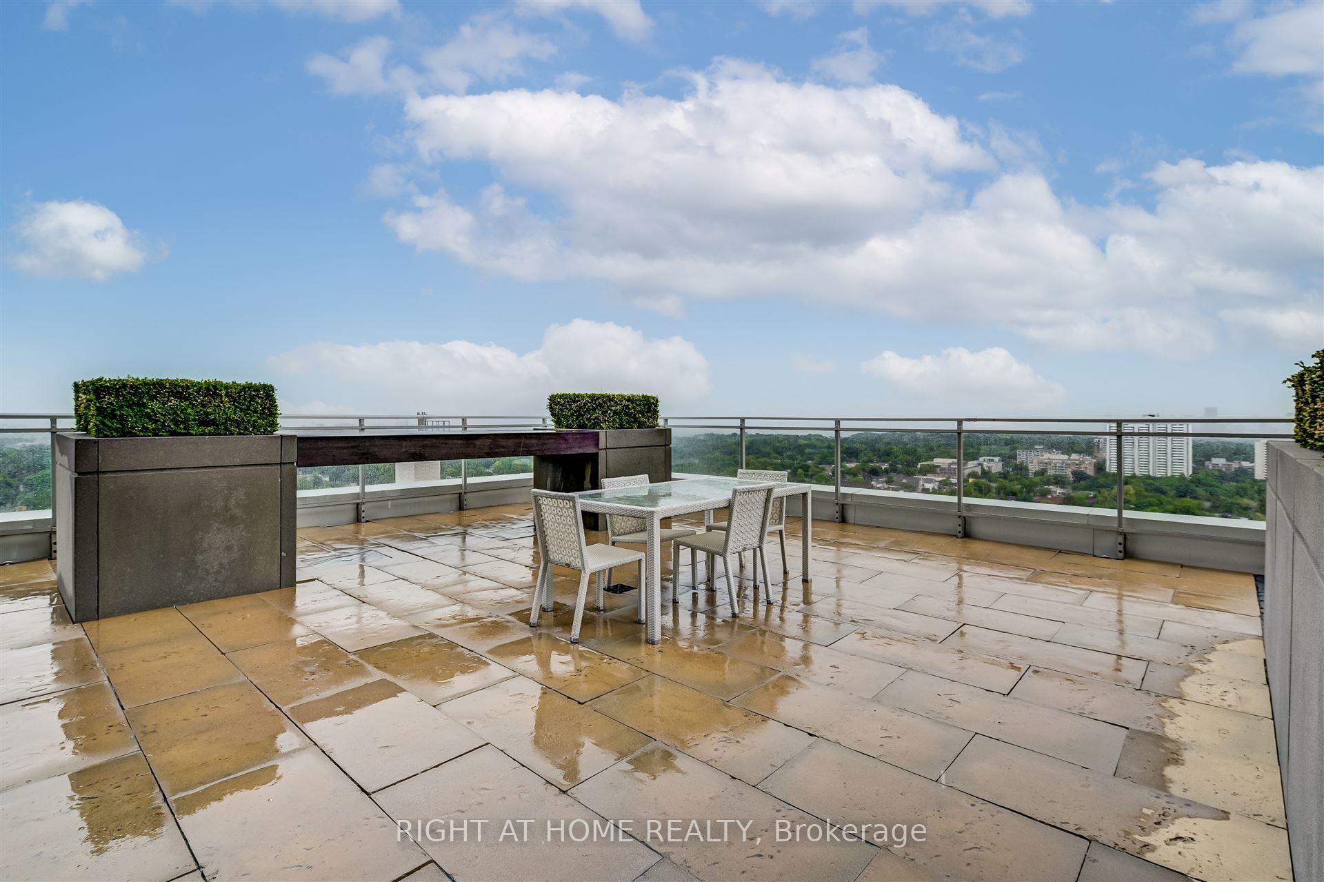 83 Redpath Avenue 908, Toronto C10 Unit: 908