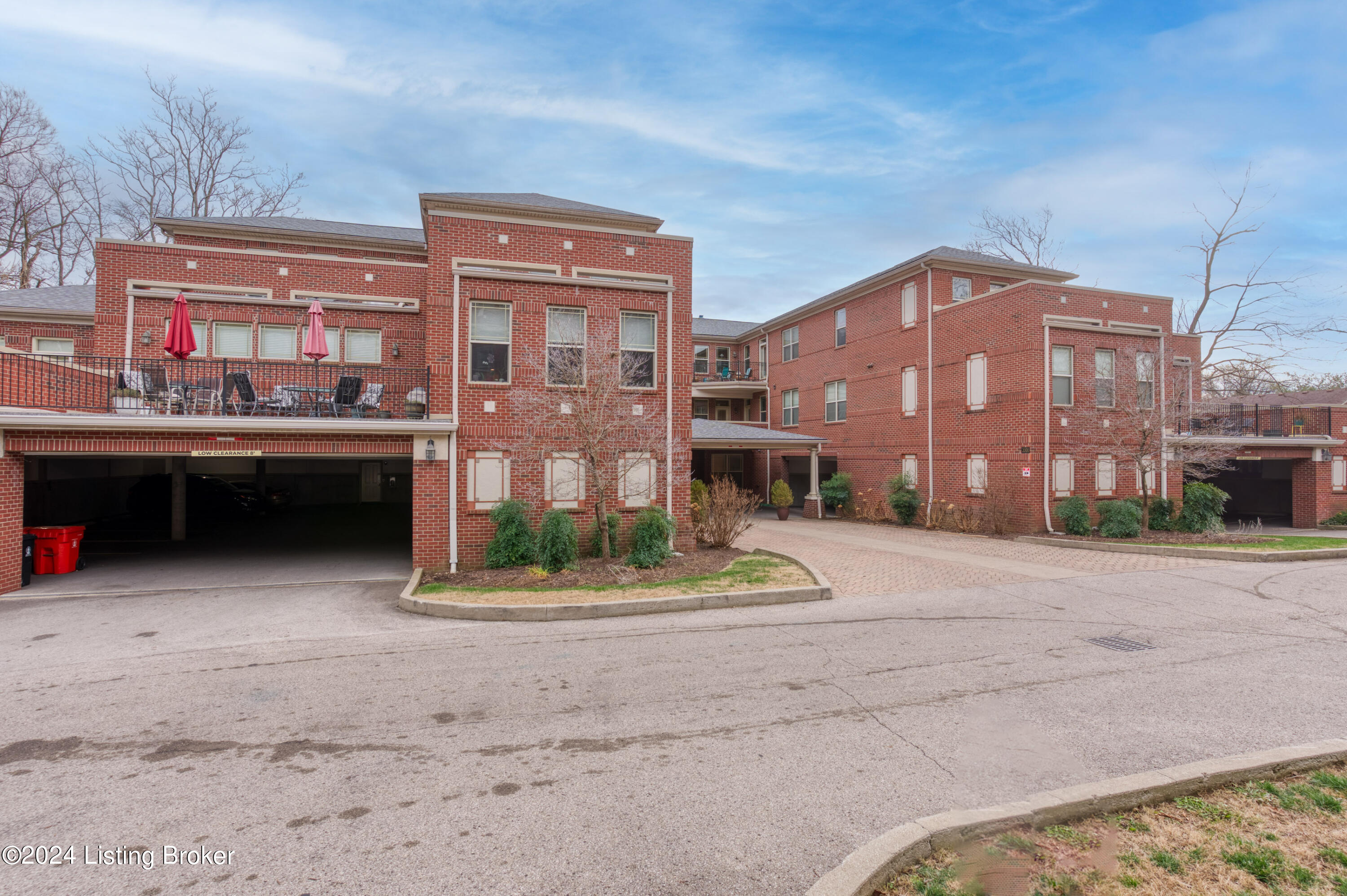 2000 Lancashire Ave, 306