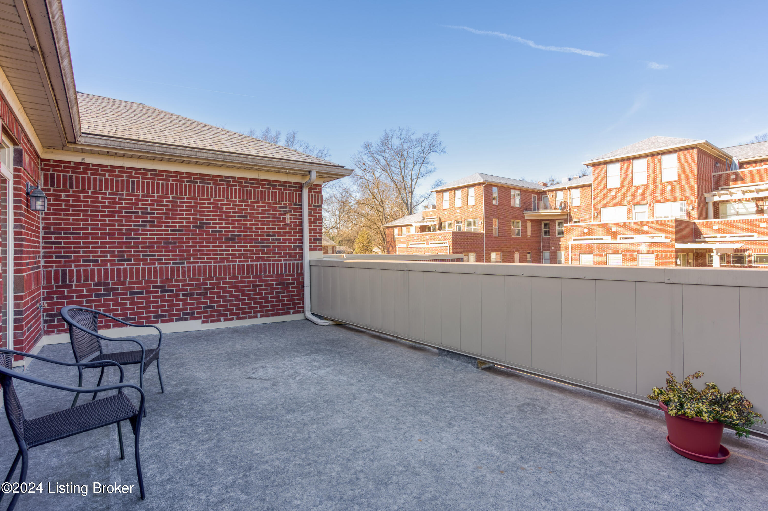 2000 Lancashire Ave, 306