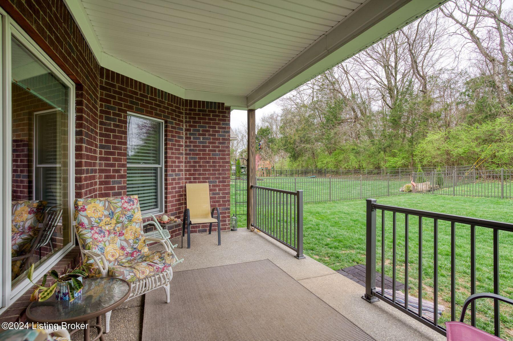 9300 Cross Meadows Cir