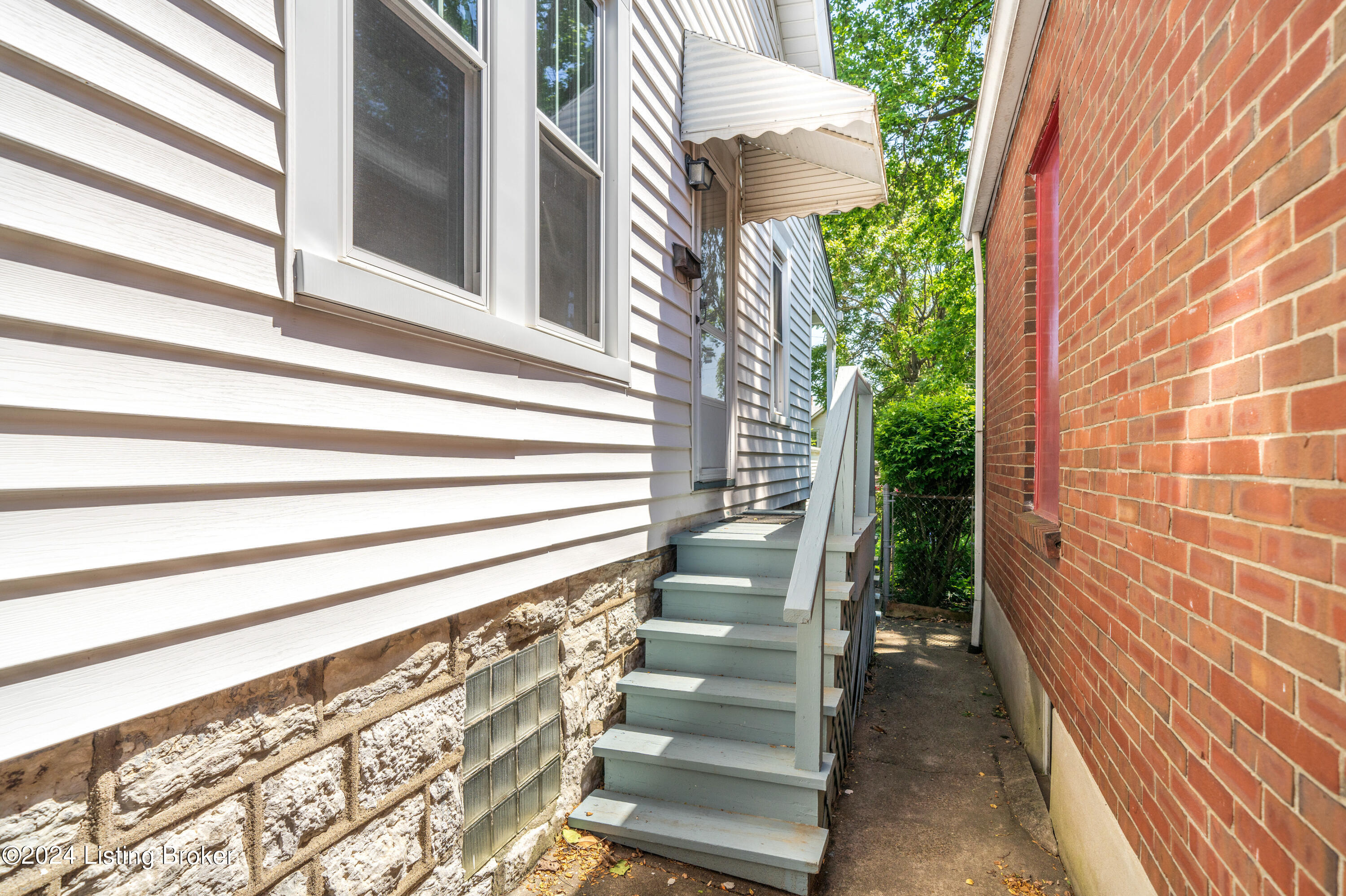 1618 Jaeger Ave