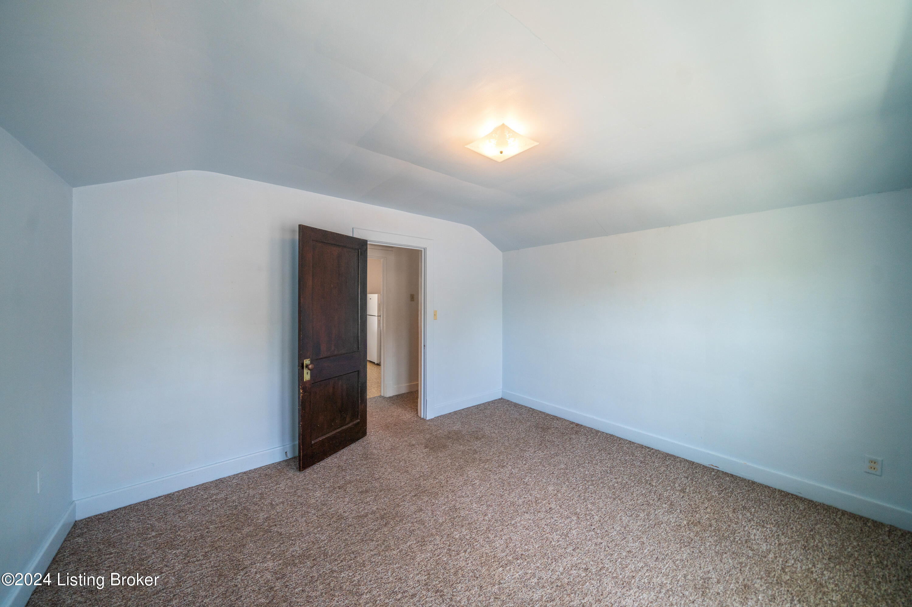 1618 Jaeger Ave
