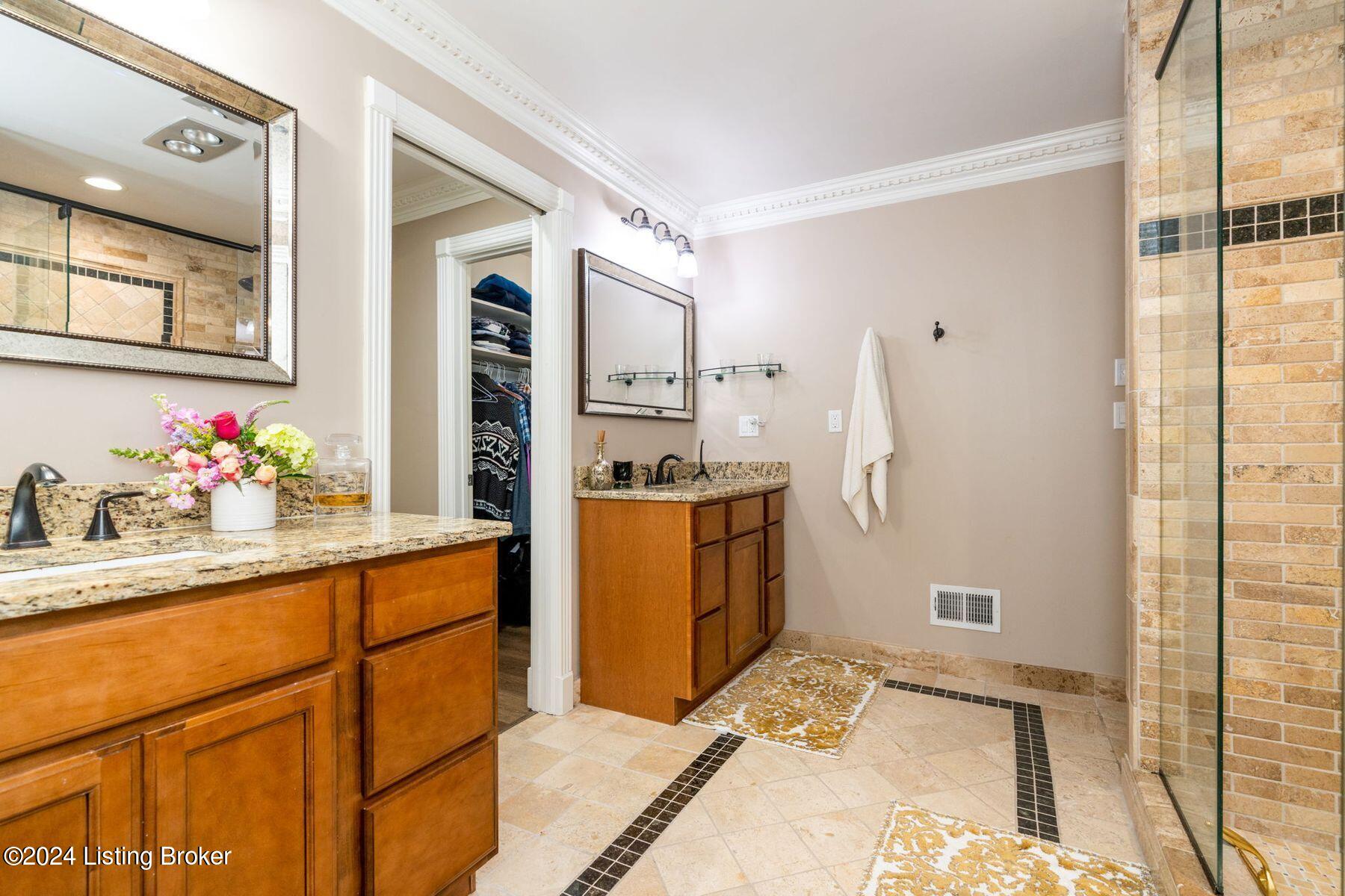1301 Navajo Ct