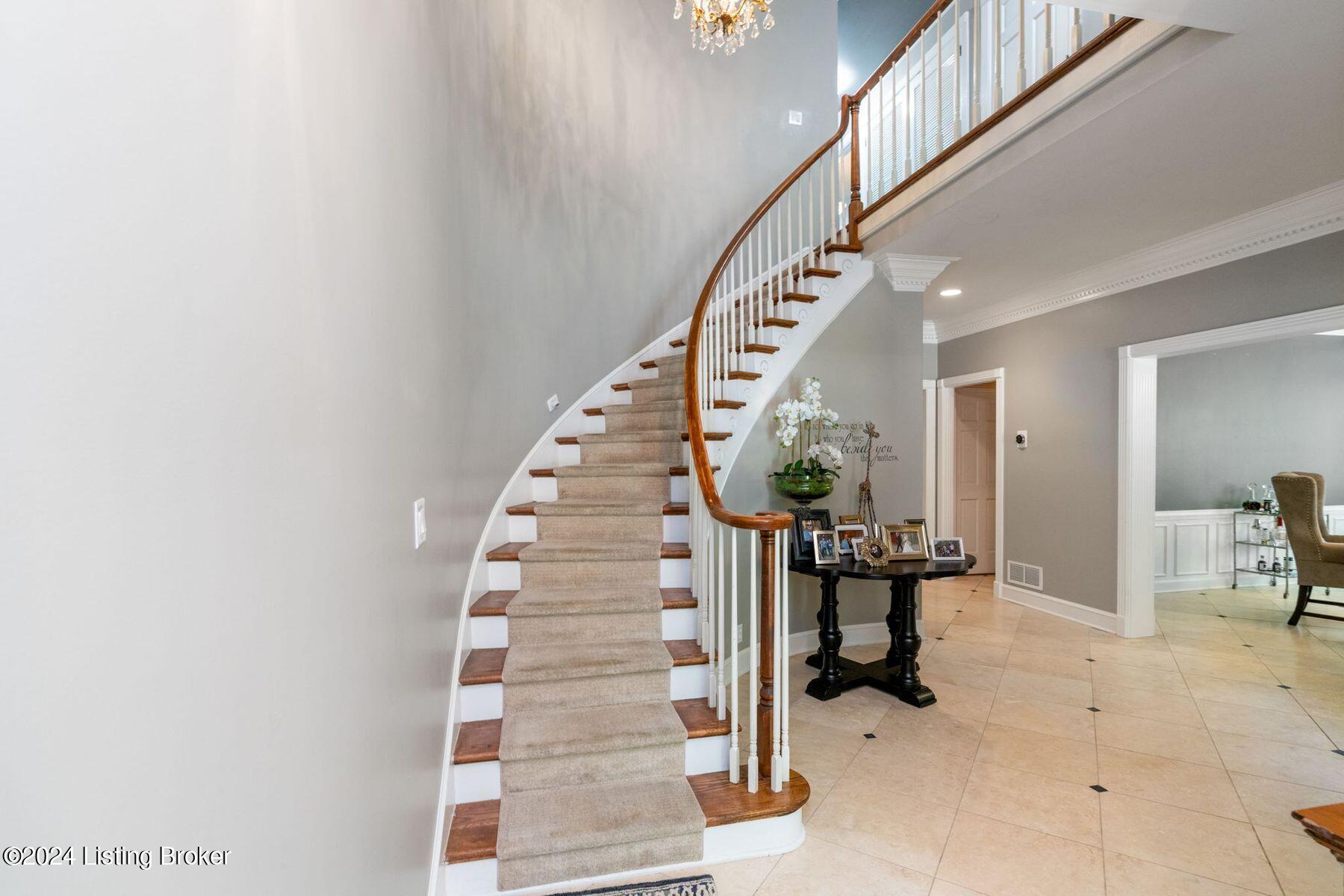 1301 Navajo Ct