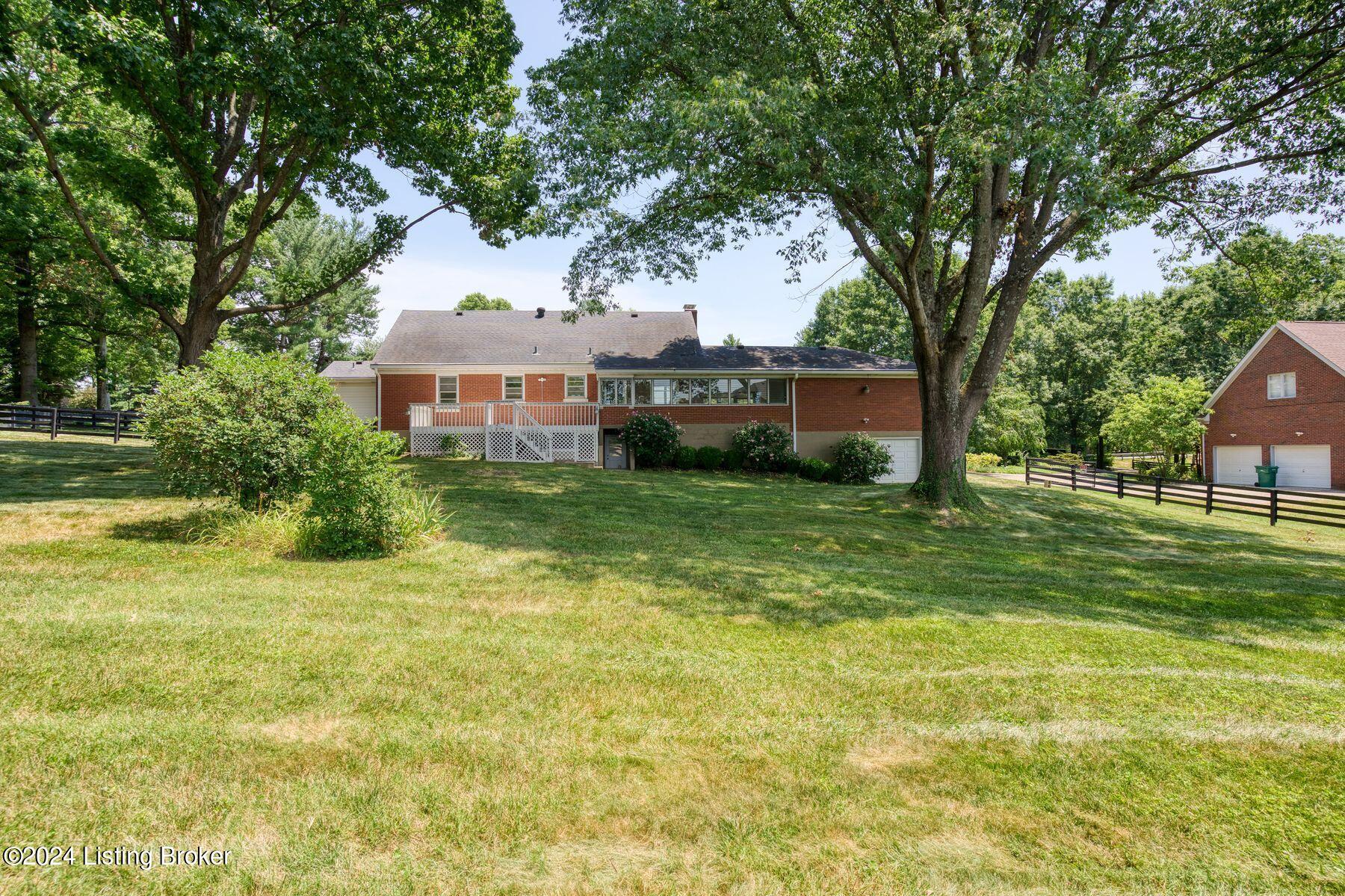 708 Dorsey Ln