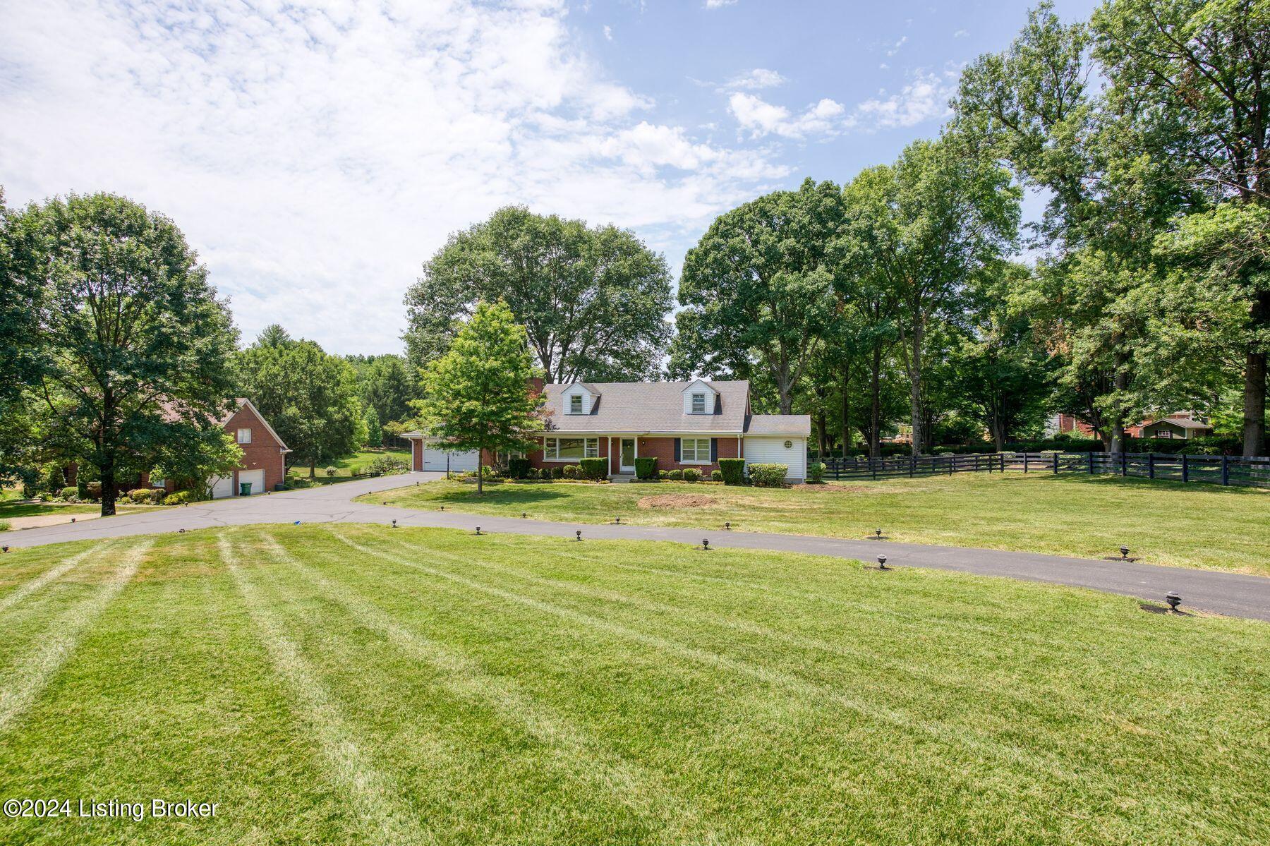 708 Dorsey Ln