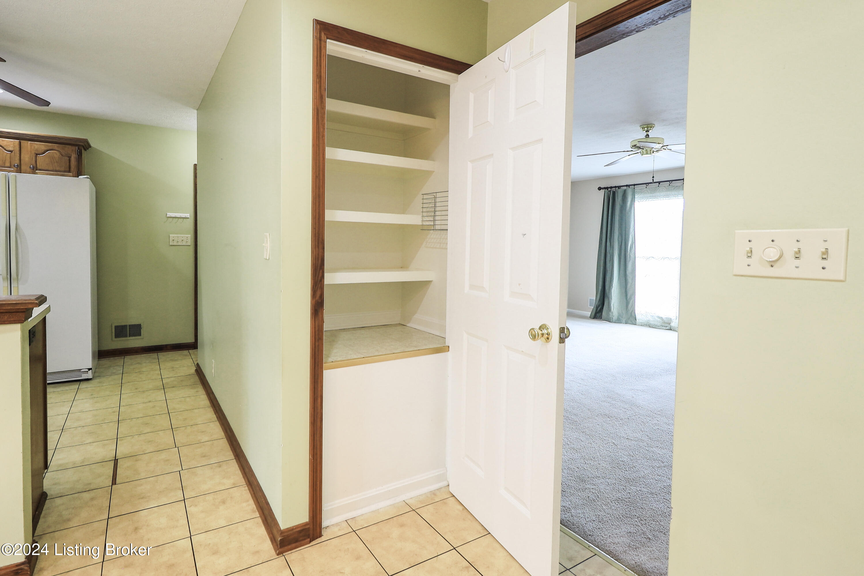 1117 Evondale Way
