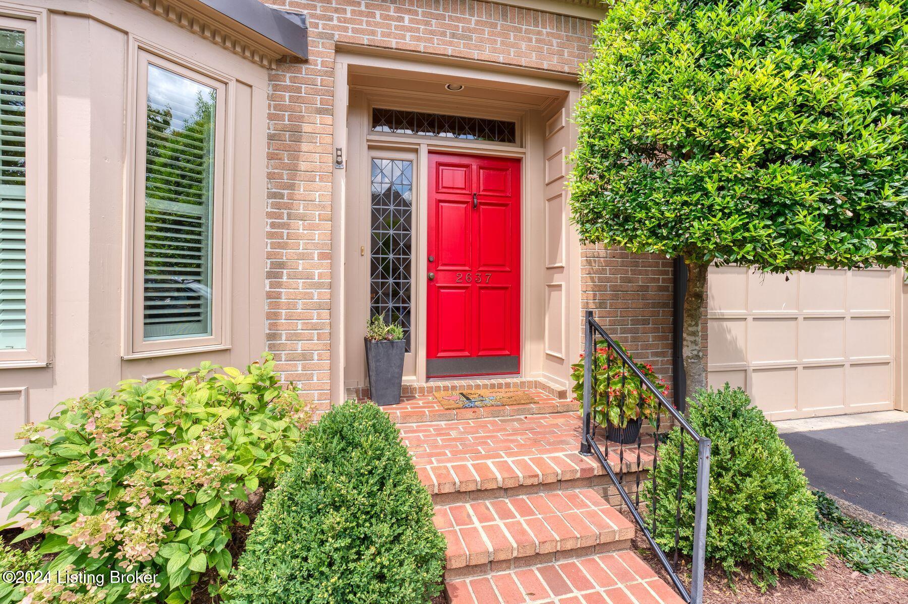 2637 Seminary Dr