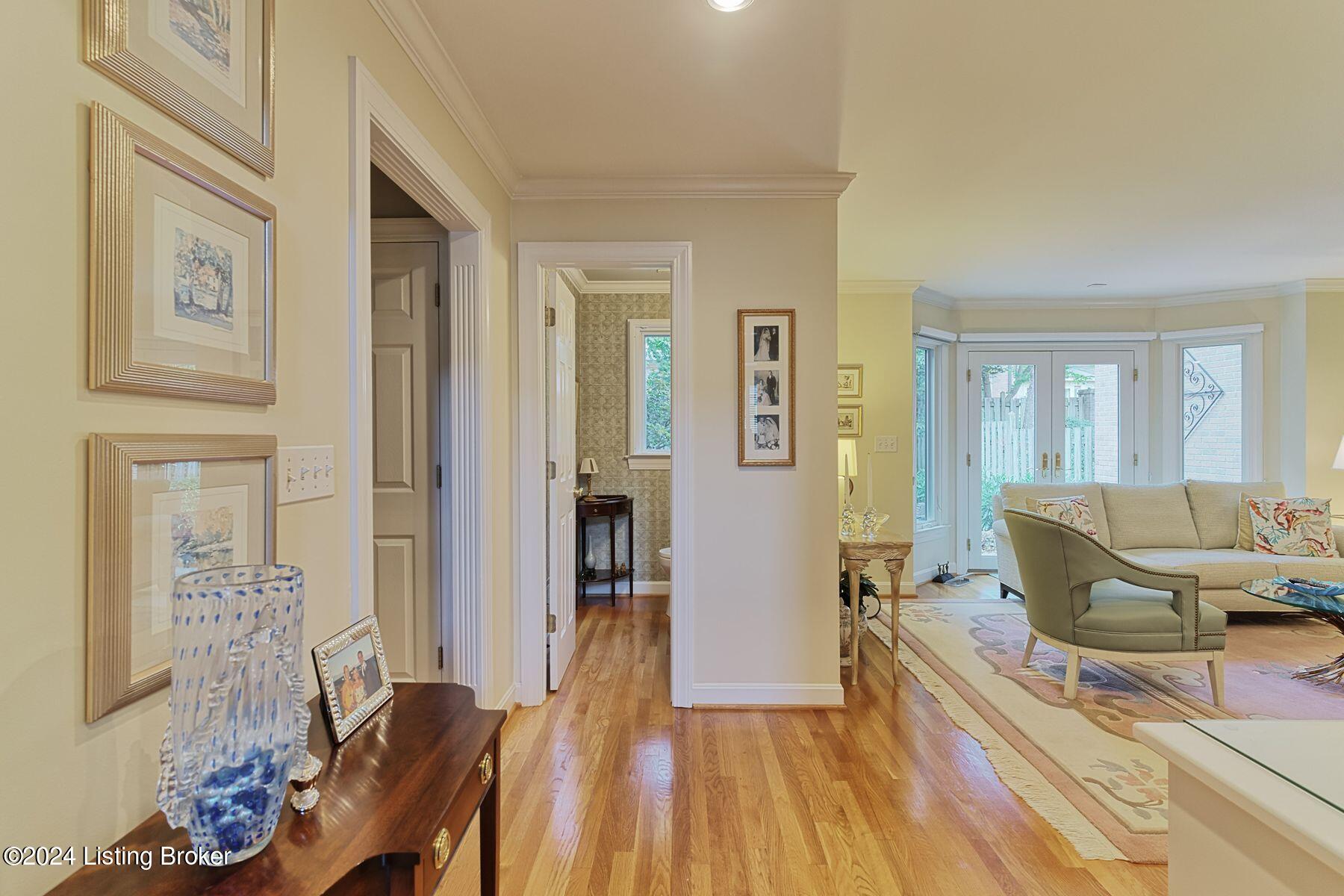 2637 Seminary Dr
