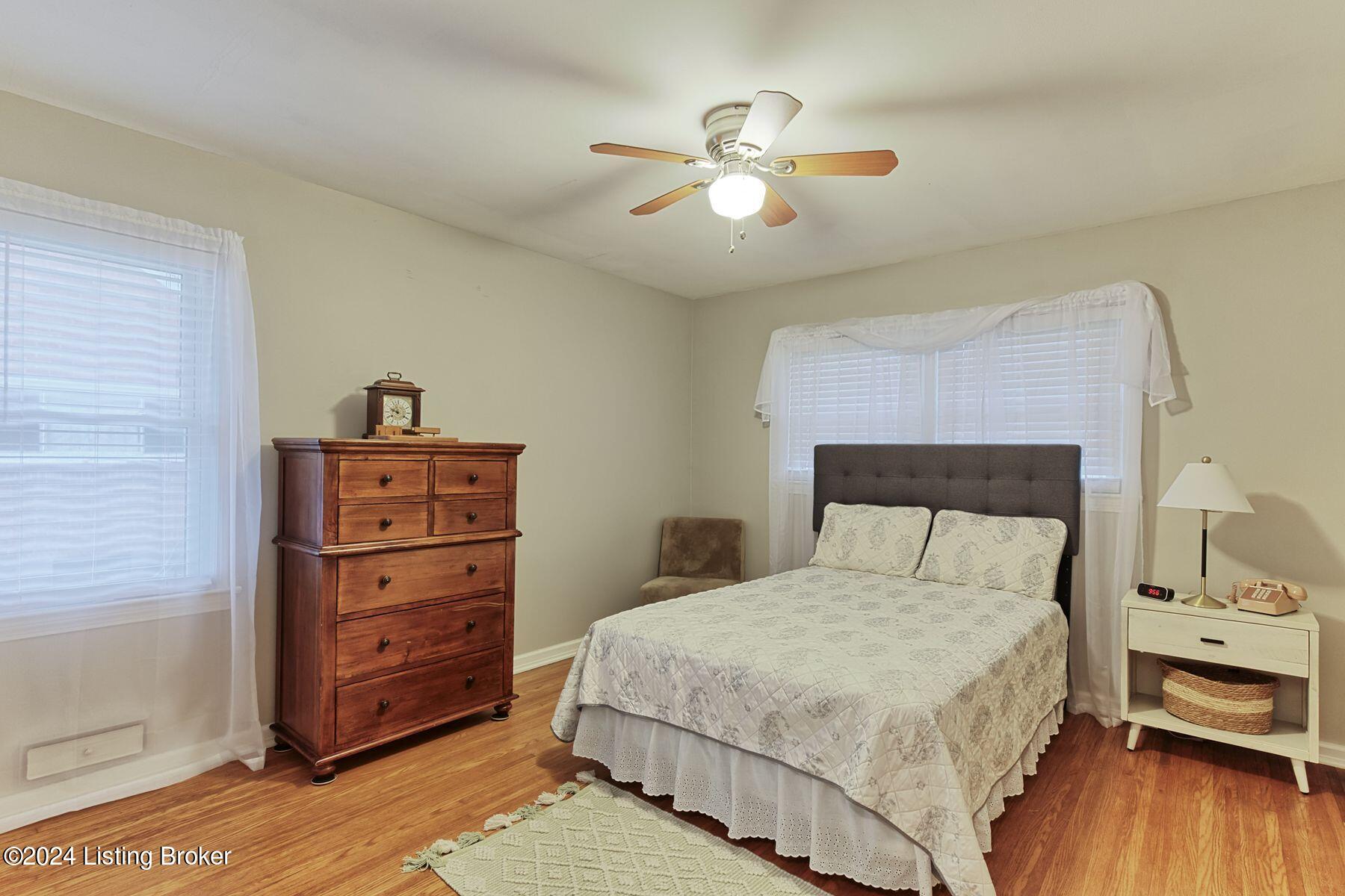 4223 Hillbrook Dr