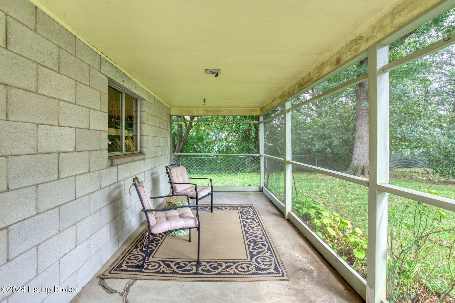 4223 Hillbrook Dr