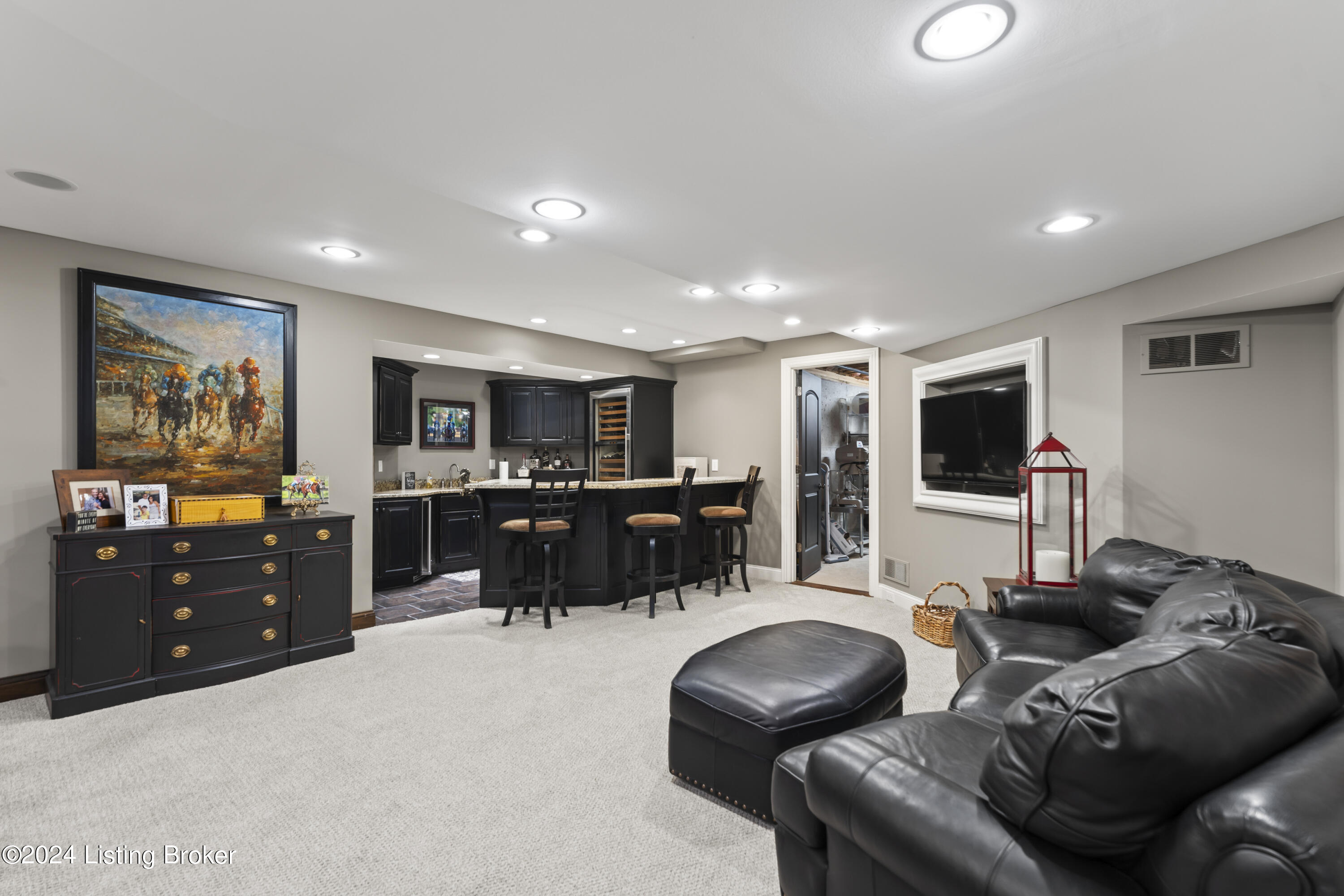 6310 Innisbrook Dr