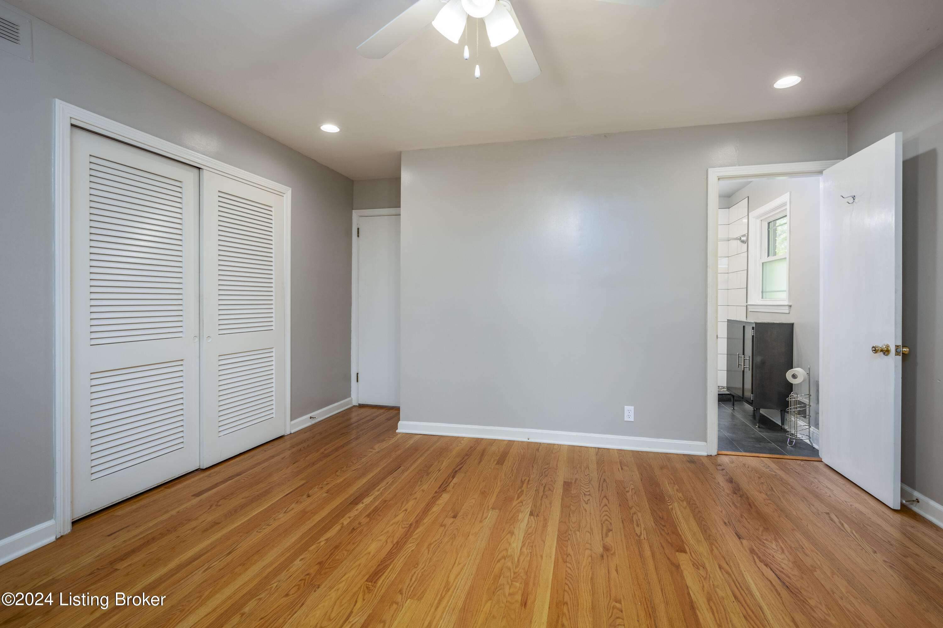 2011 Northfield Dr