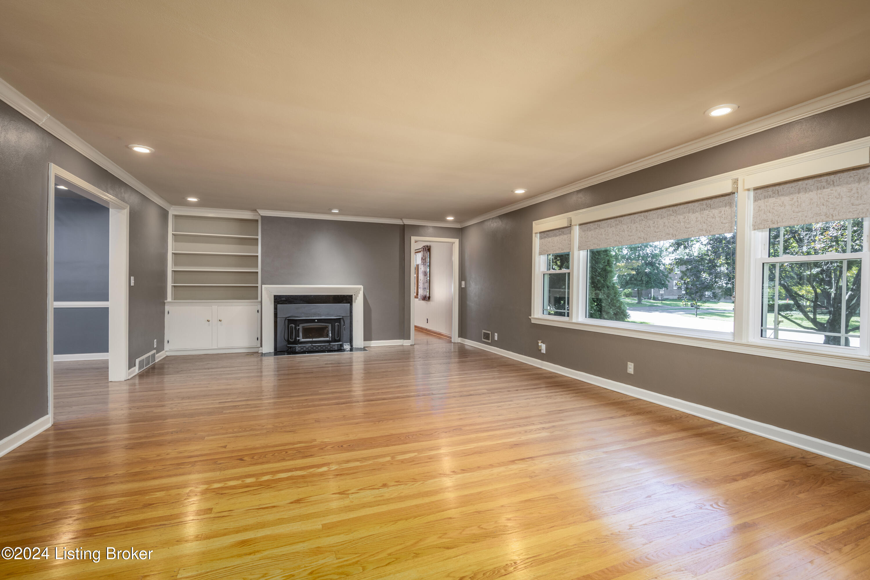 2011 Northfield Dr