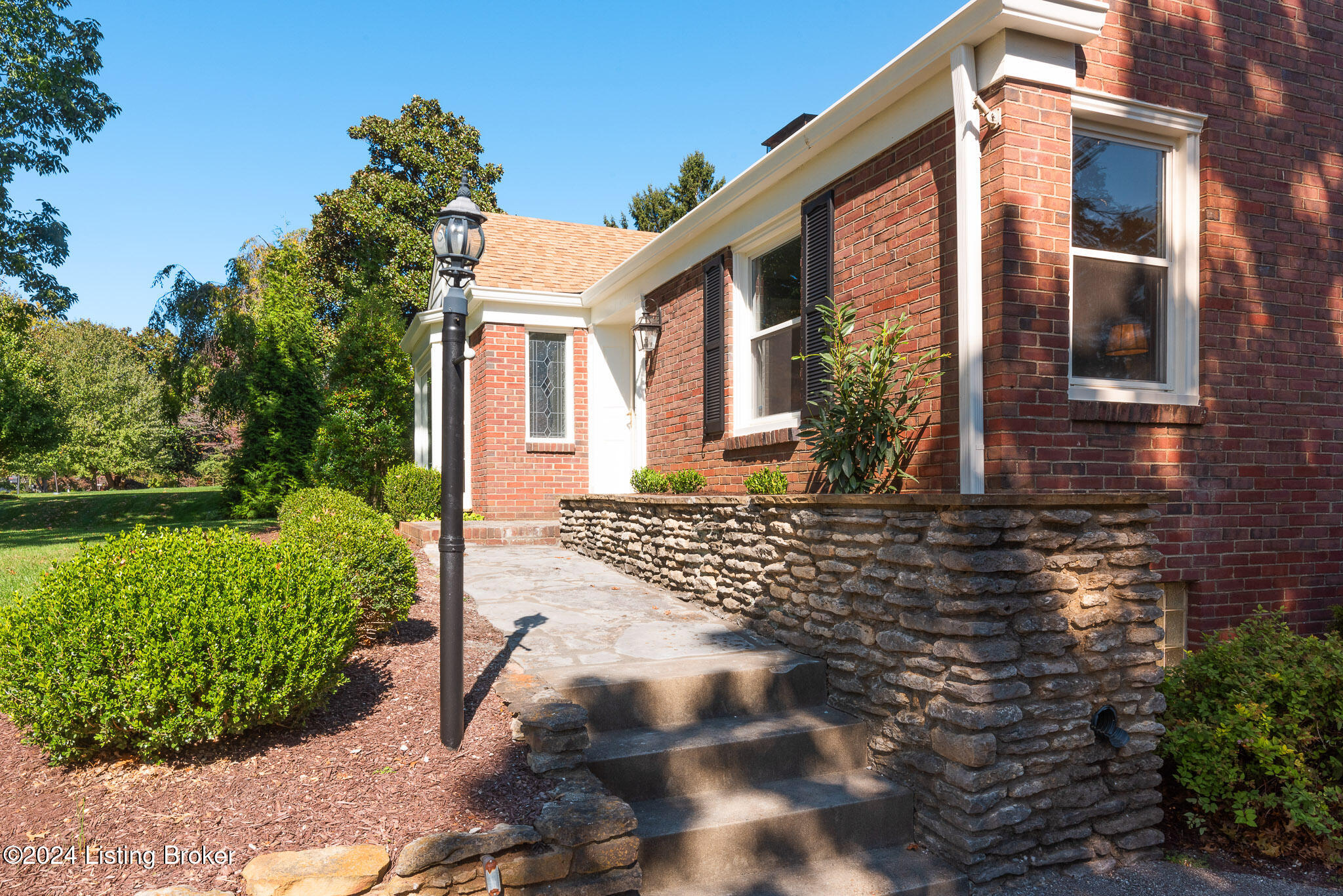 119 Travois Rd