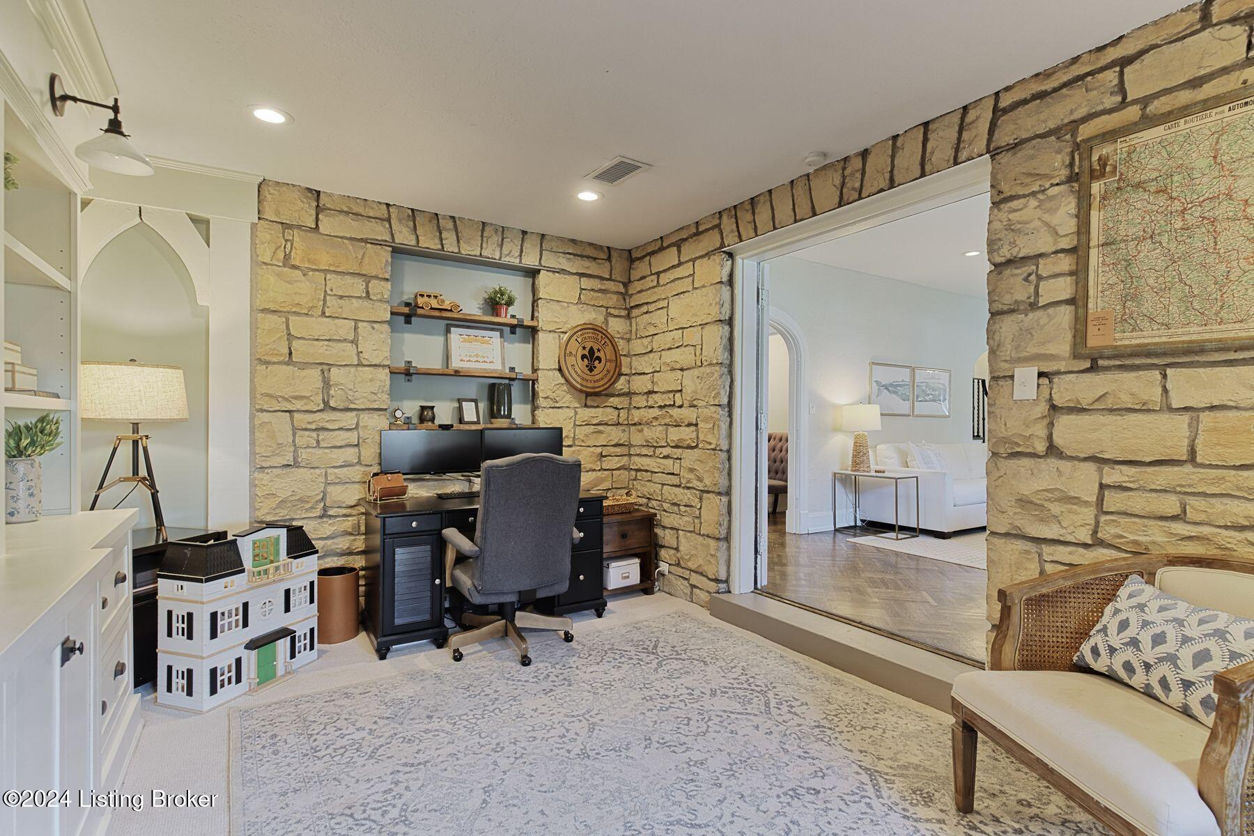 2331 Village Dr