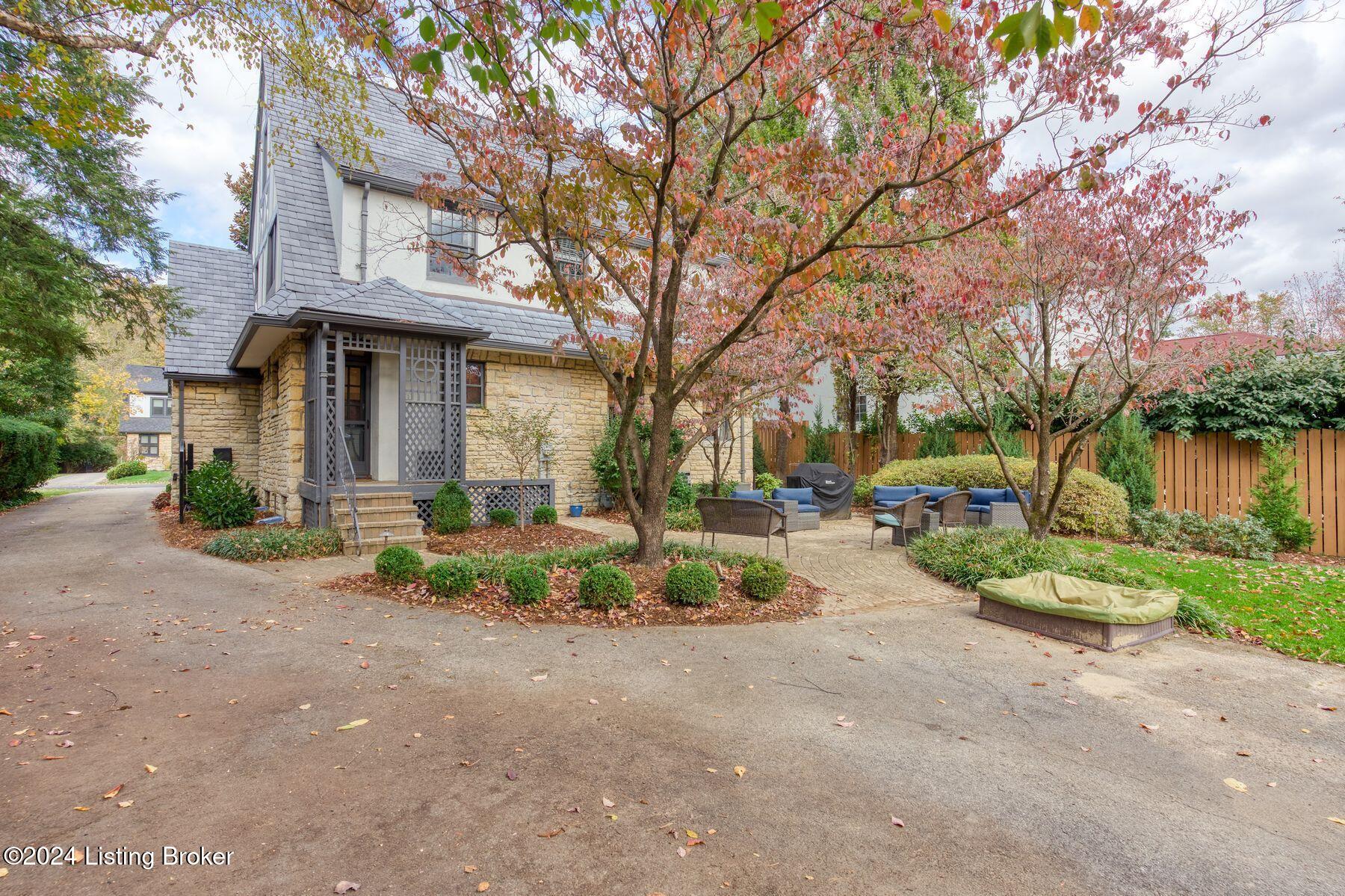 2331 Village Dr