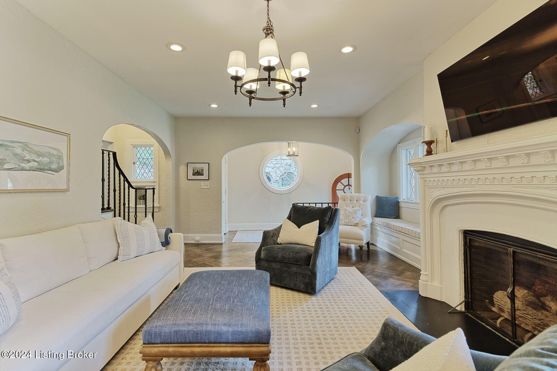 2331 Village Dr