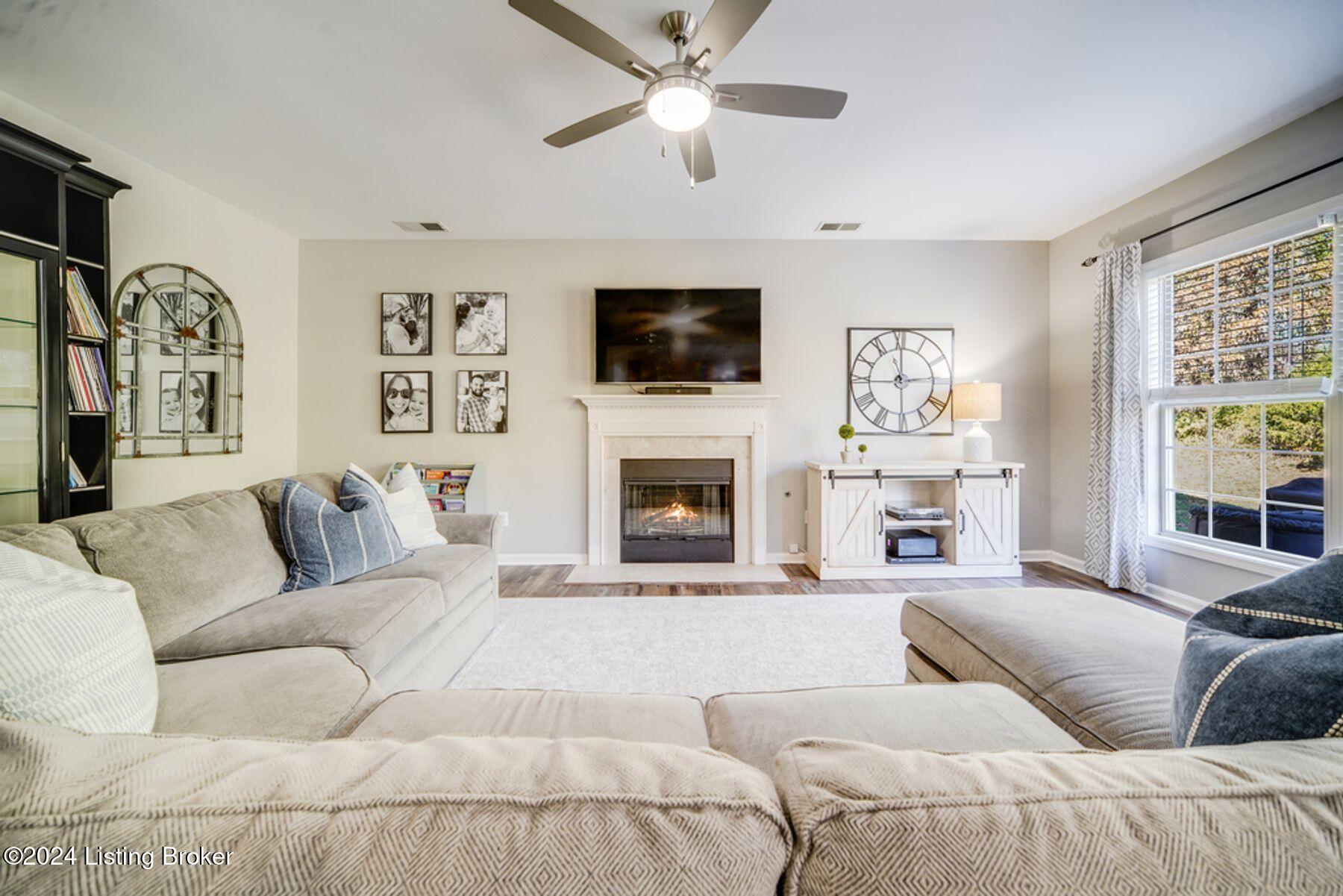 16703 Summit Vista Way