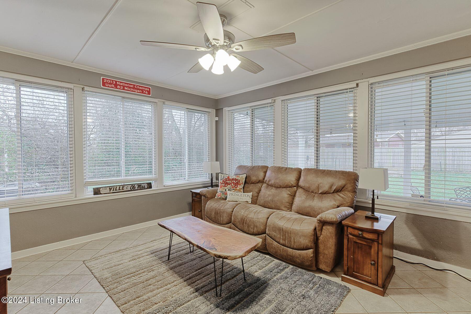 54 Narwood Dr