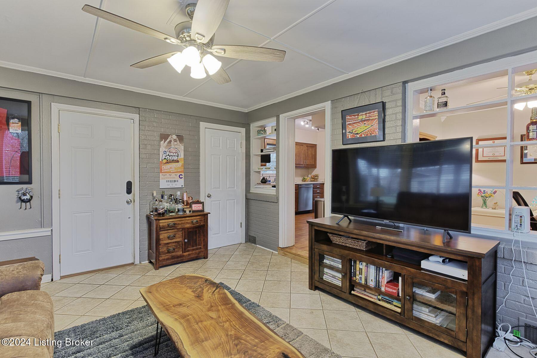 54 Narwood Dr