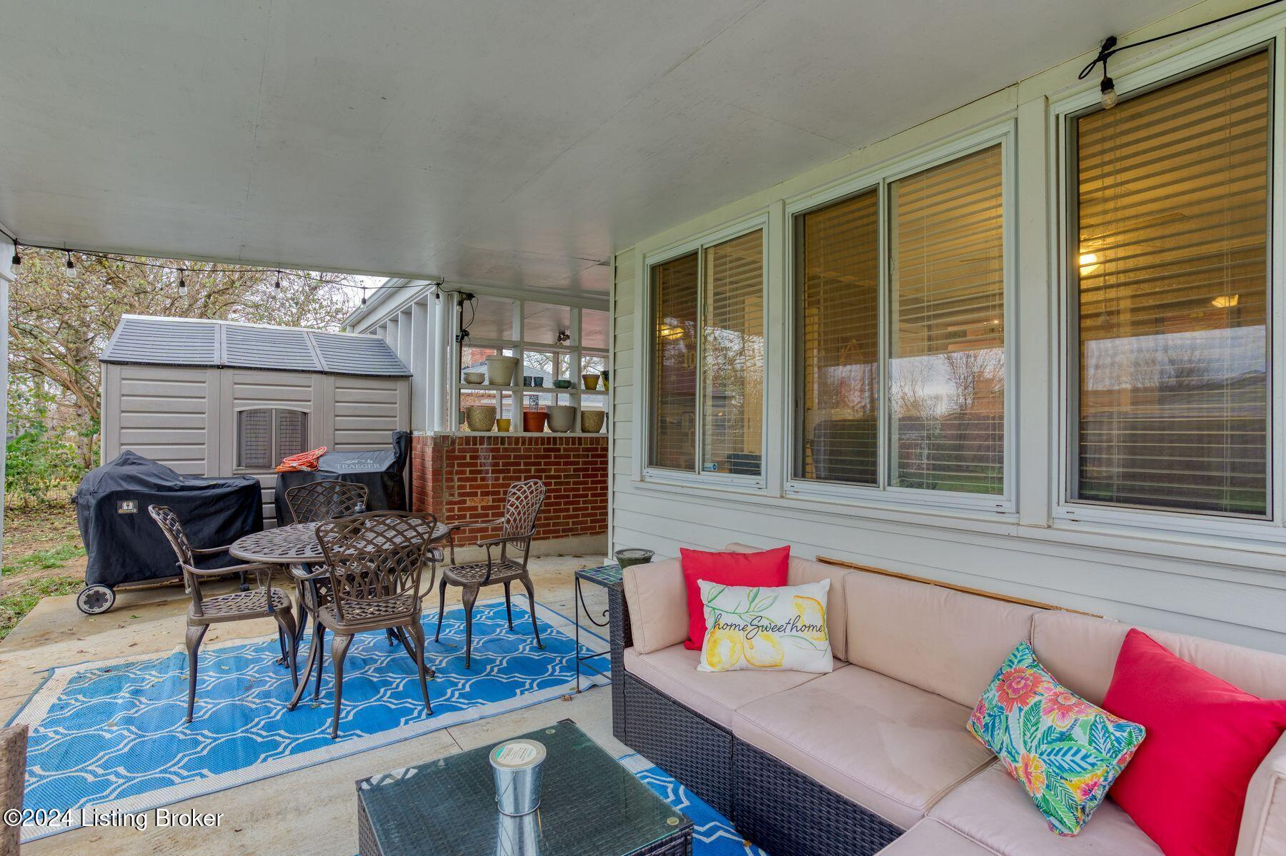 54 Narwood Dr