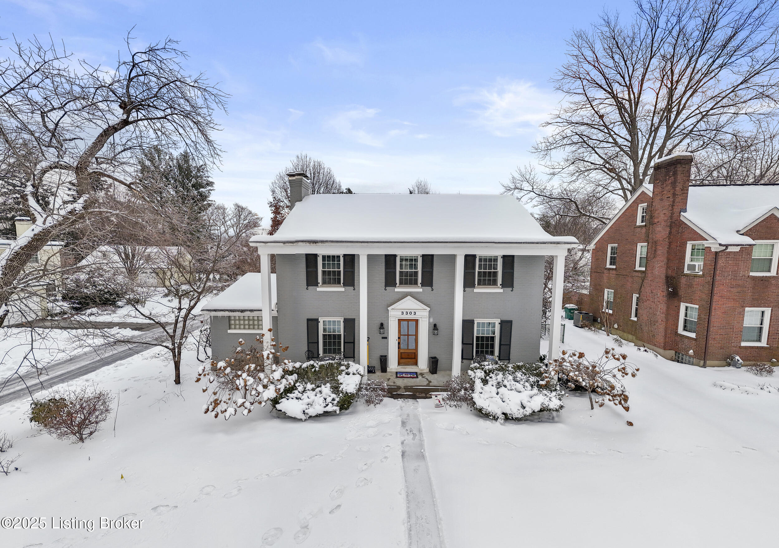 3303 Oriole Dr