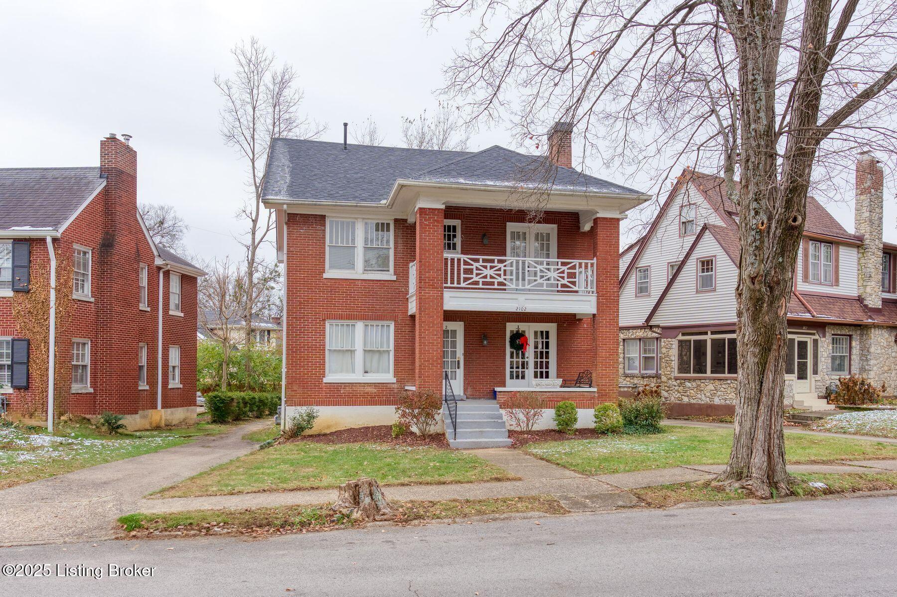 2102 Saratoga Dr