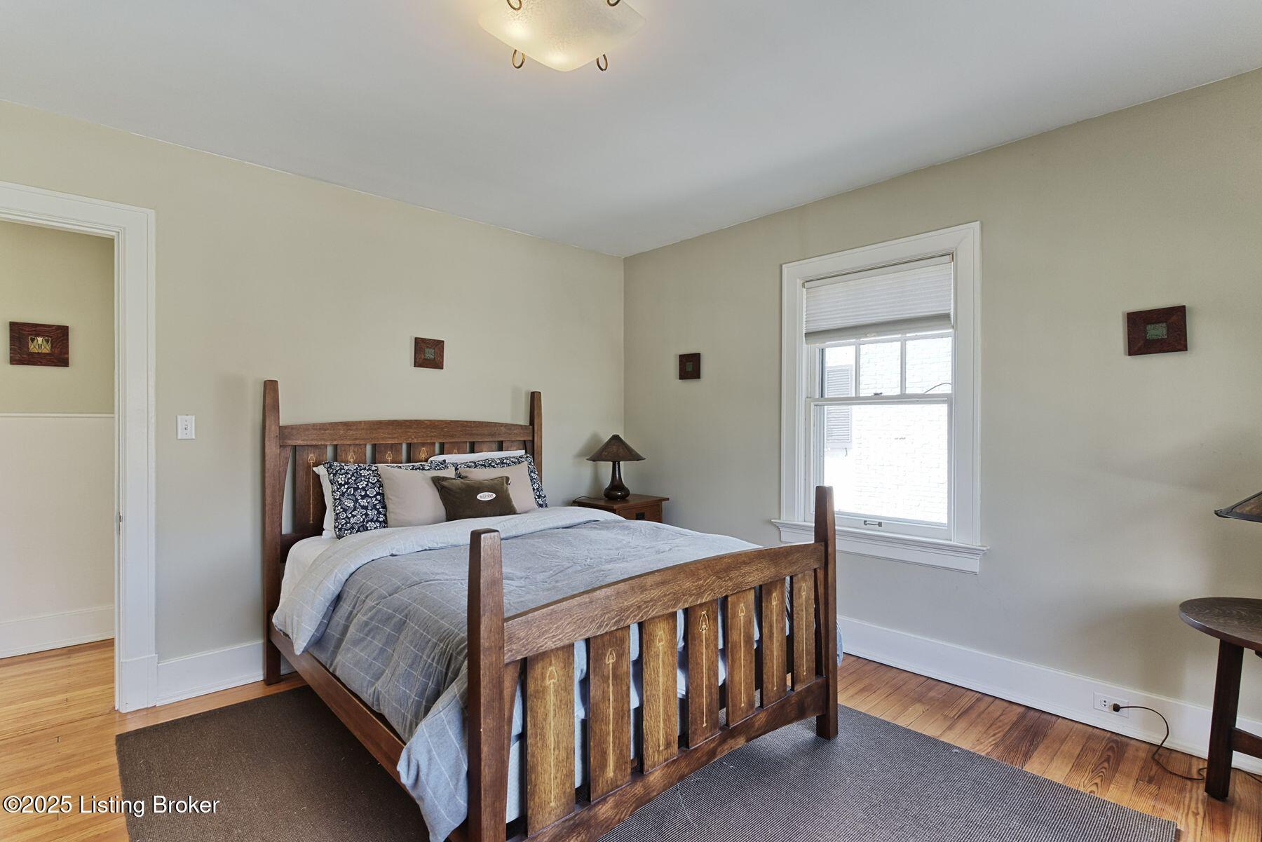 2228 Village Dr