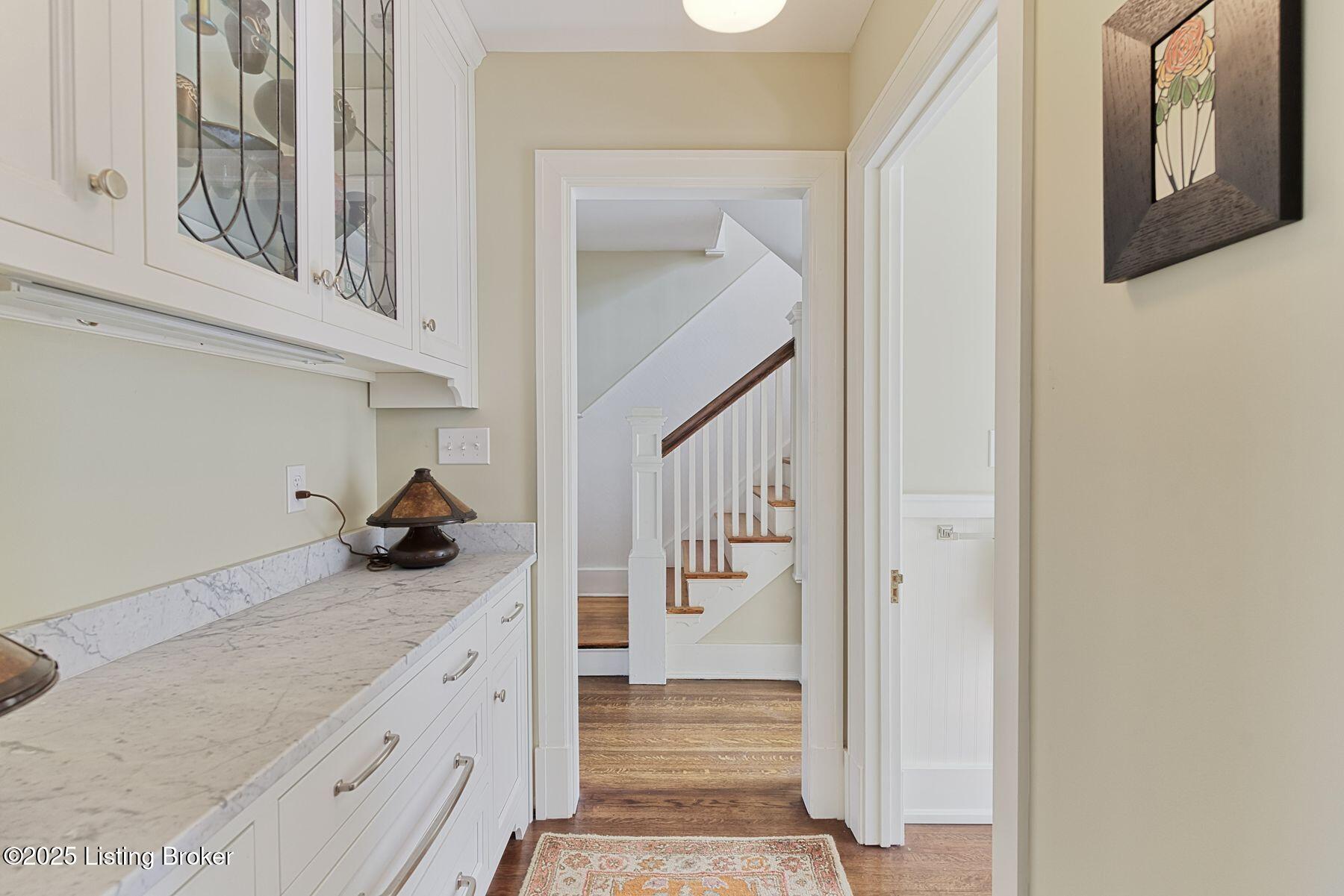 2228 Village Dr