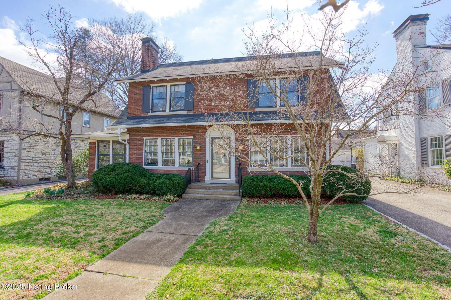 2228 Village Dr