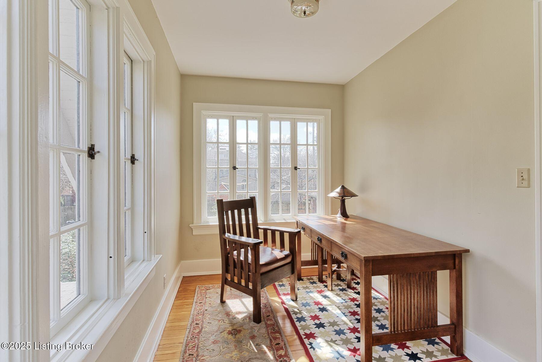 2228 Village Dr