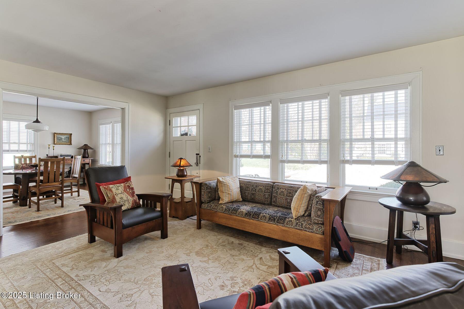 2228 Village Dr