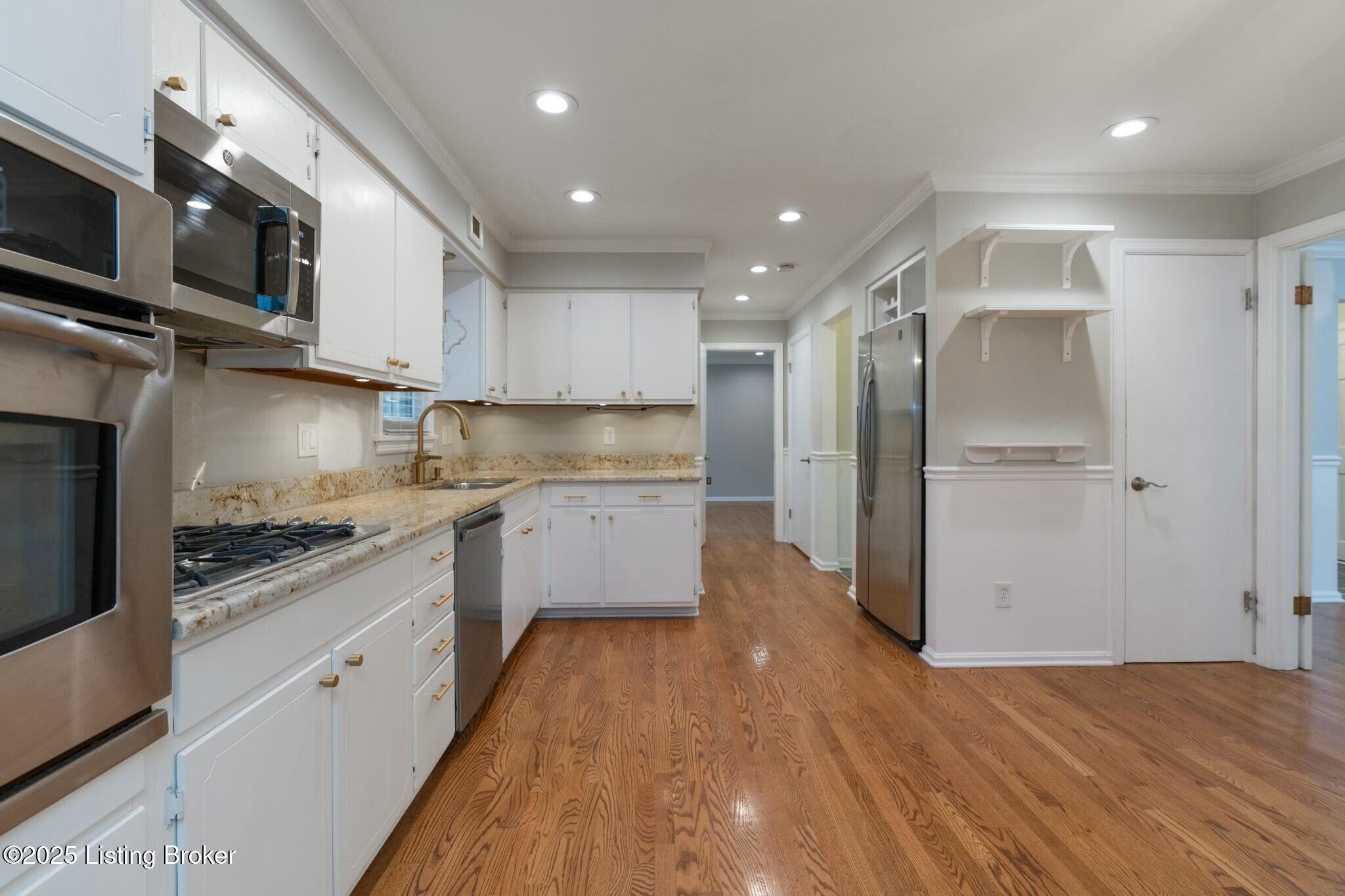 3517 Coronado Dr