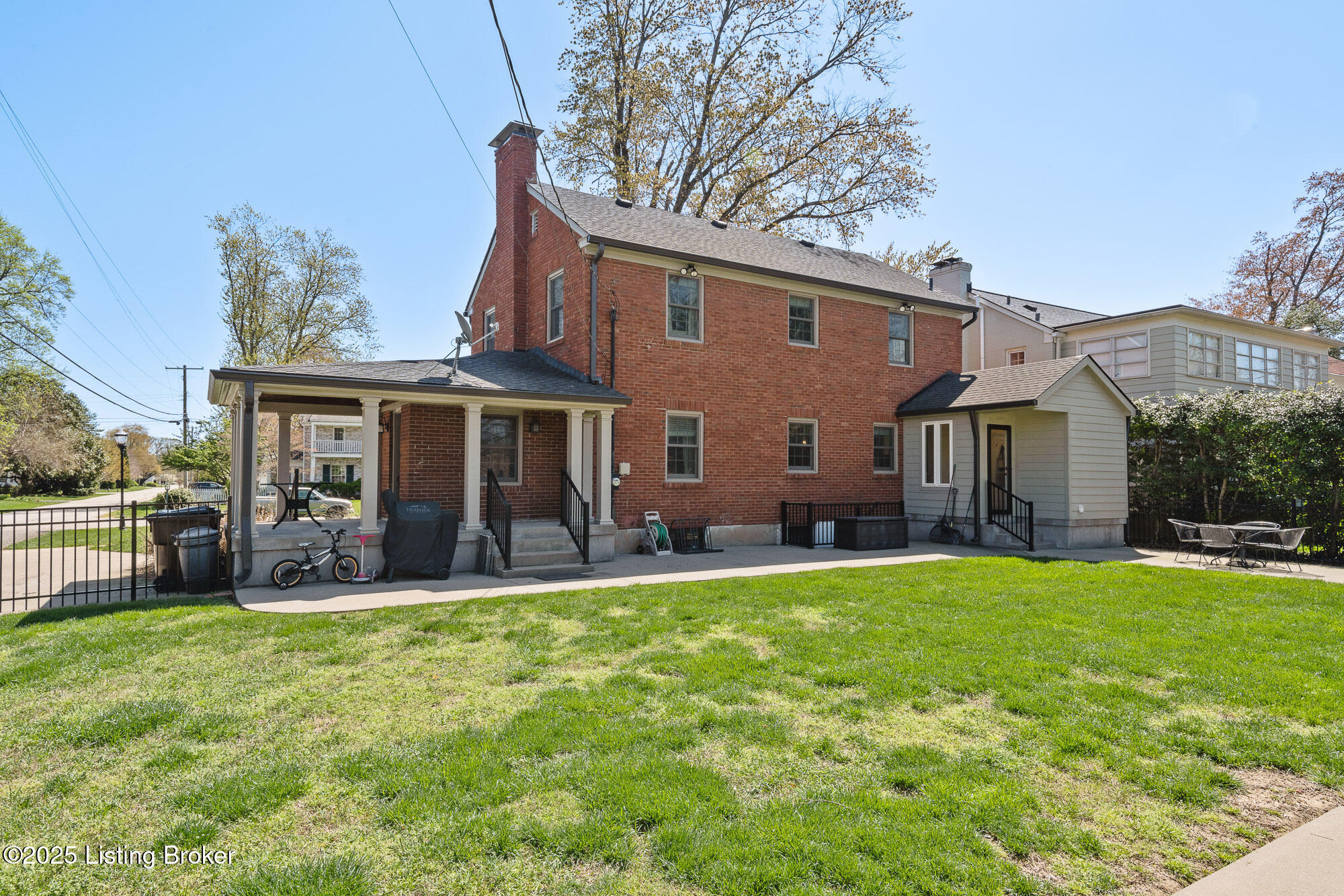130 Gibson Rd