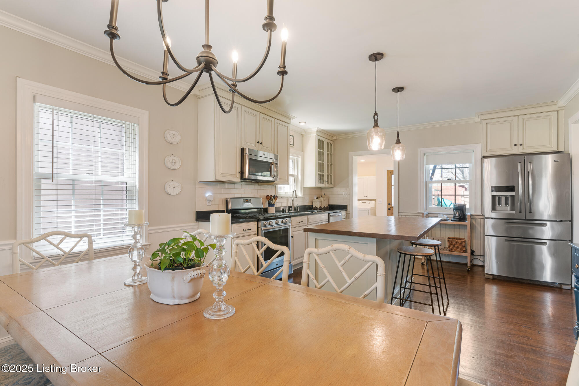 130 Gibson Rd