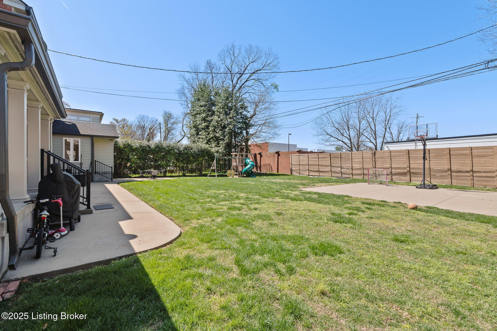 130 Gibson Rd