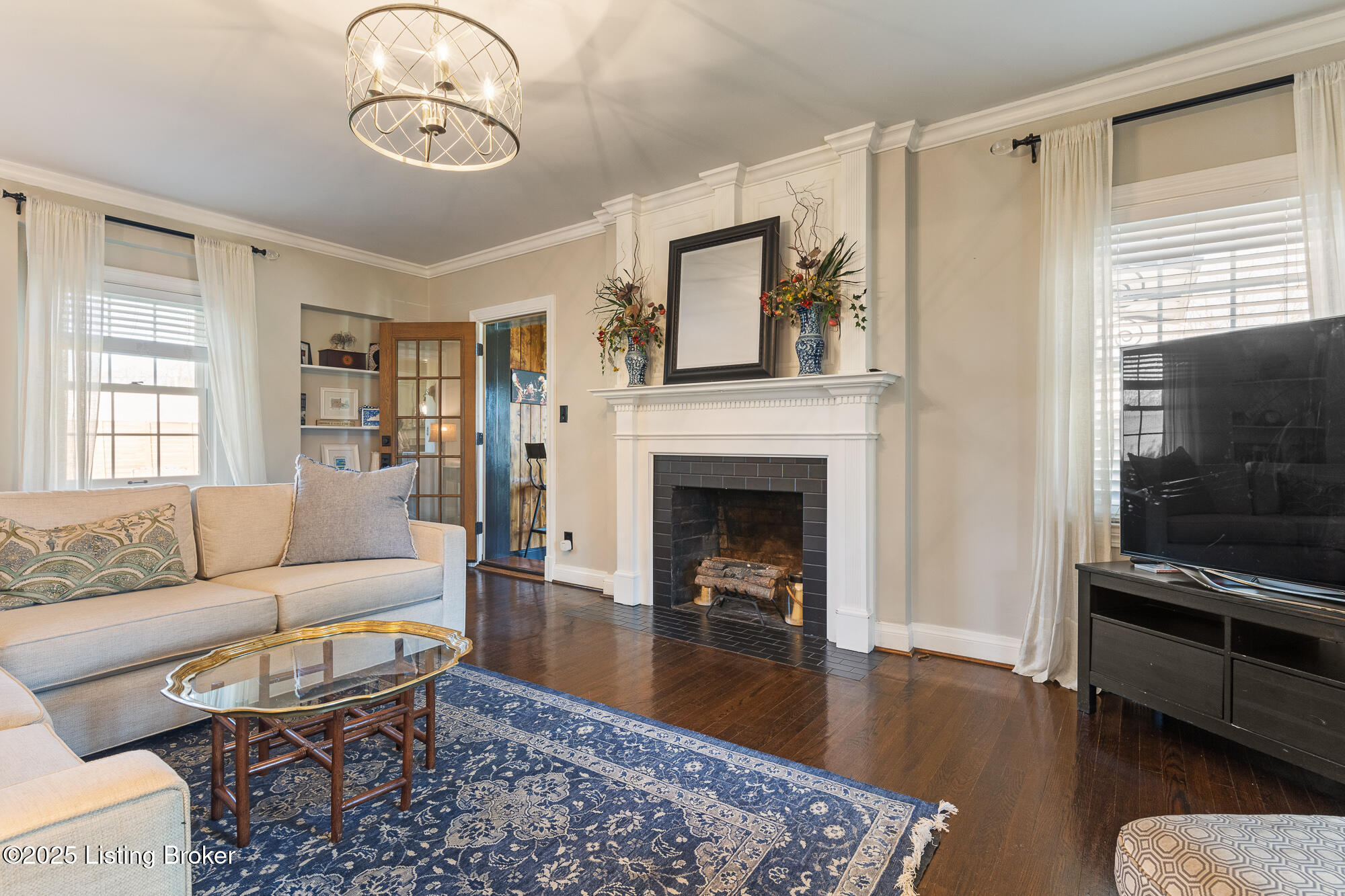 130 Gibson Rd