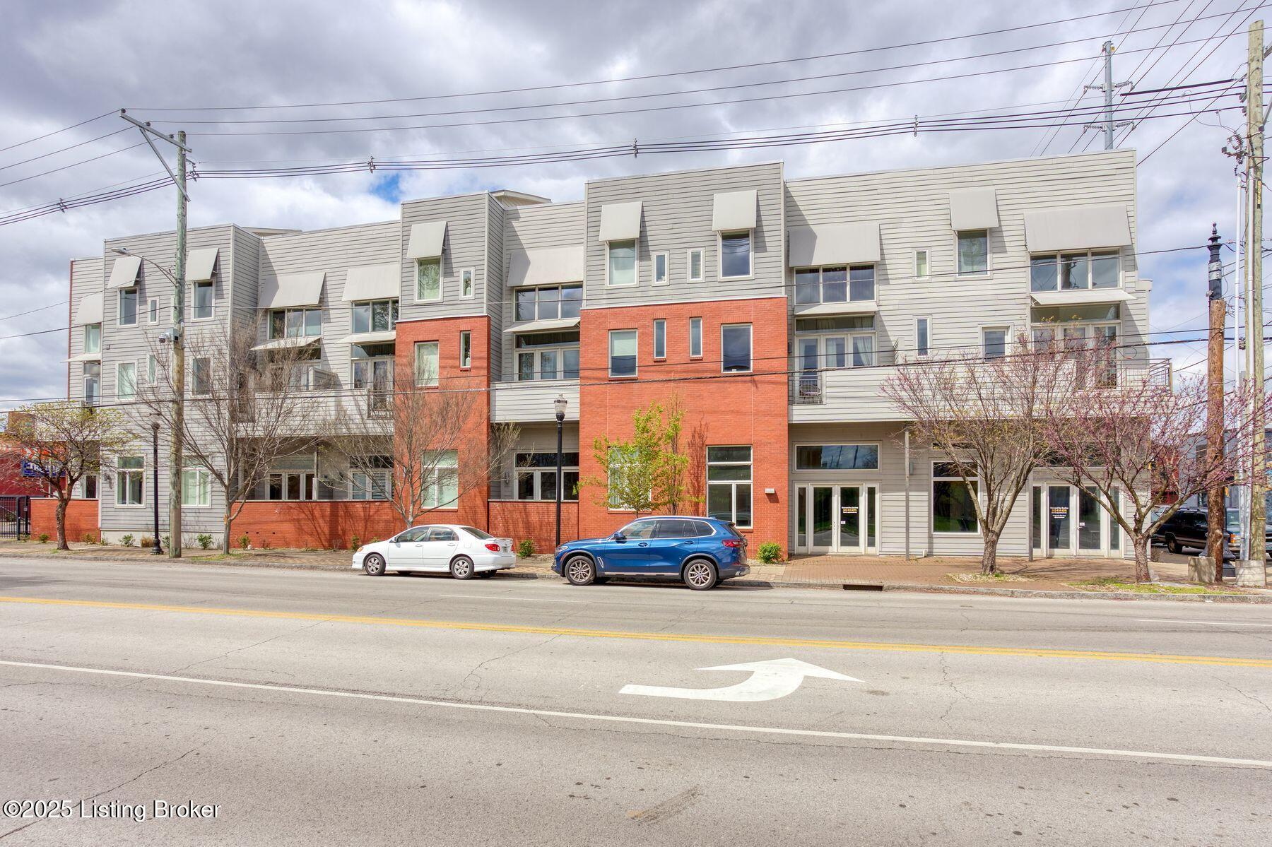 639 E Jefferson St 101