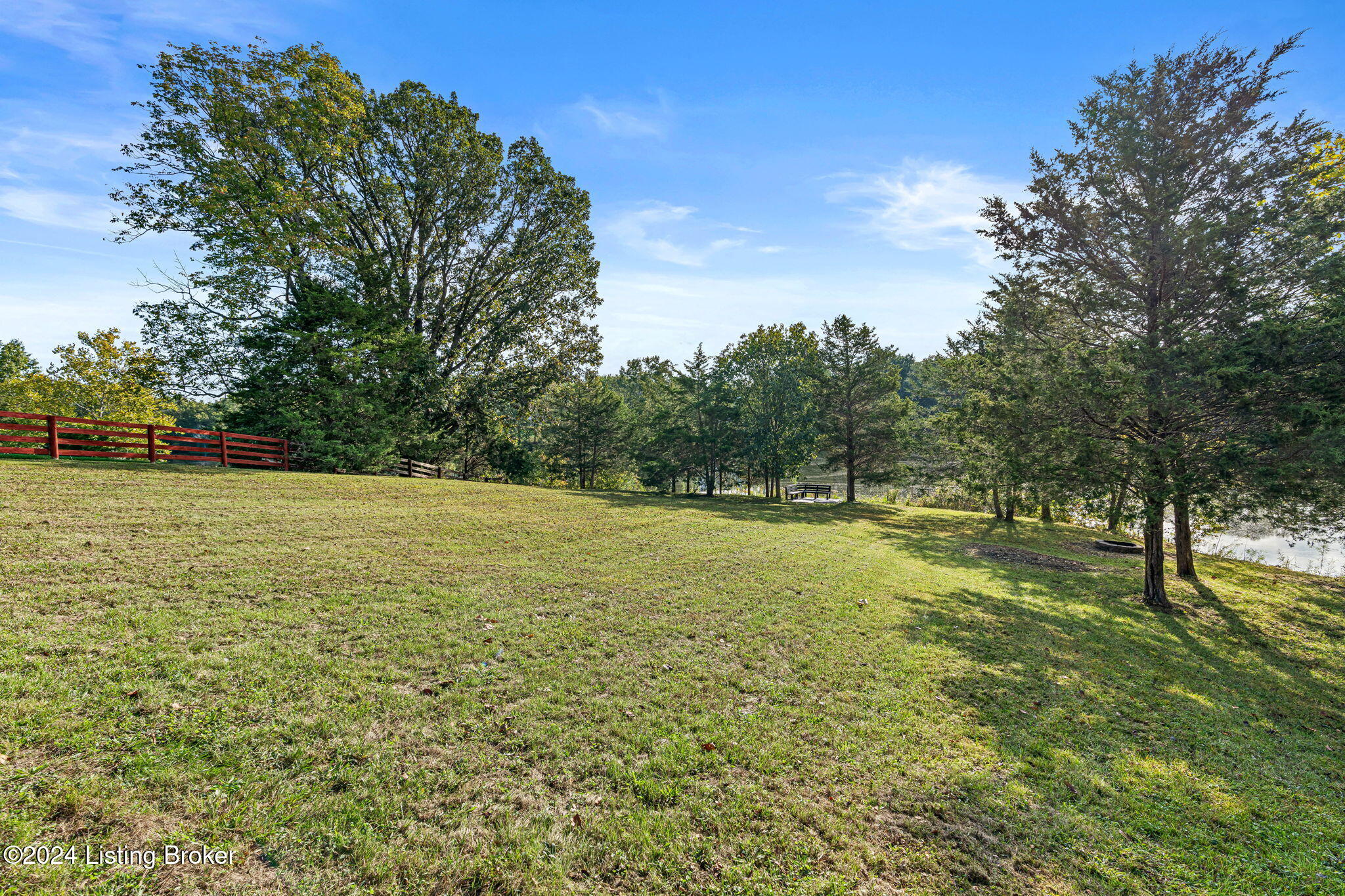7702 Willow Bend Dr
