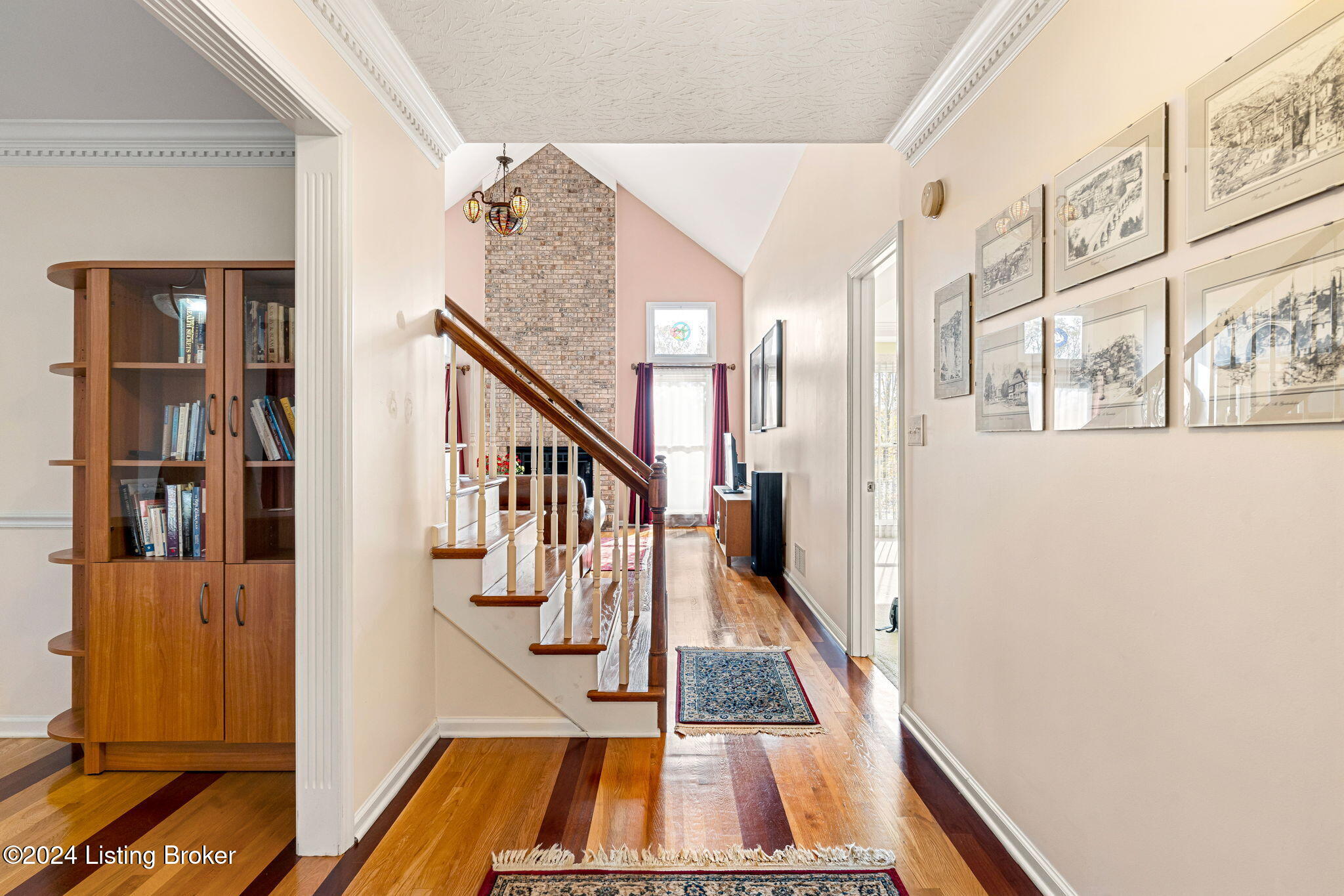 7702 Willow Bend Dr