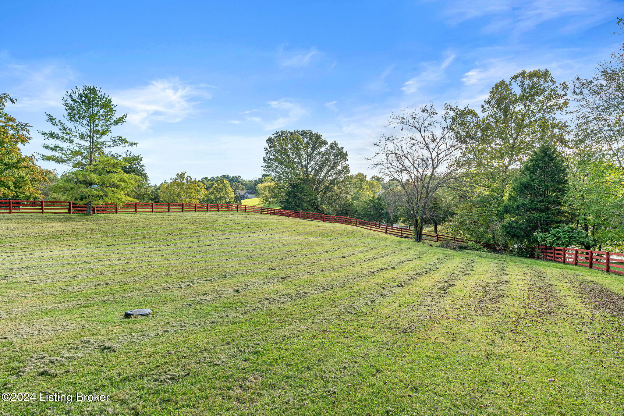 7702 Willow Bend Dr